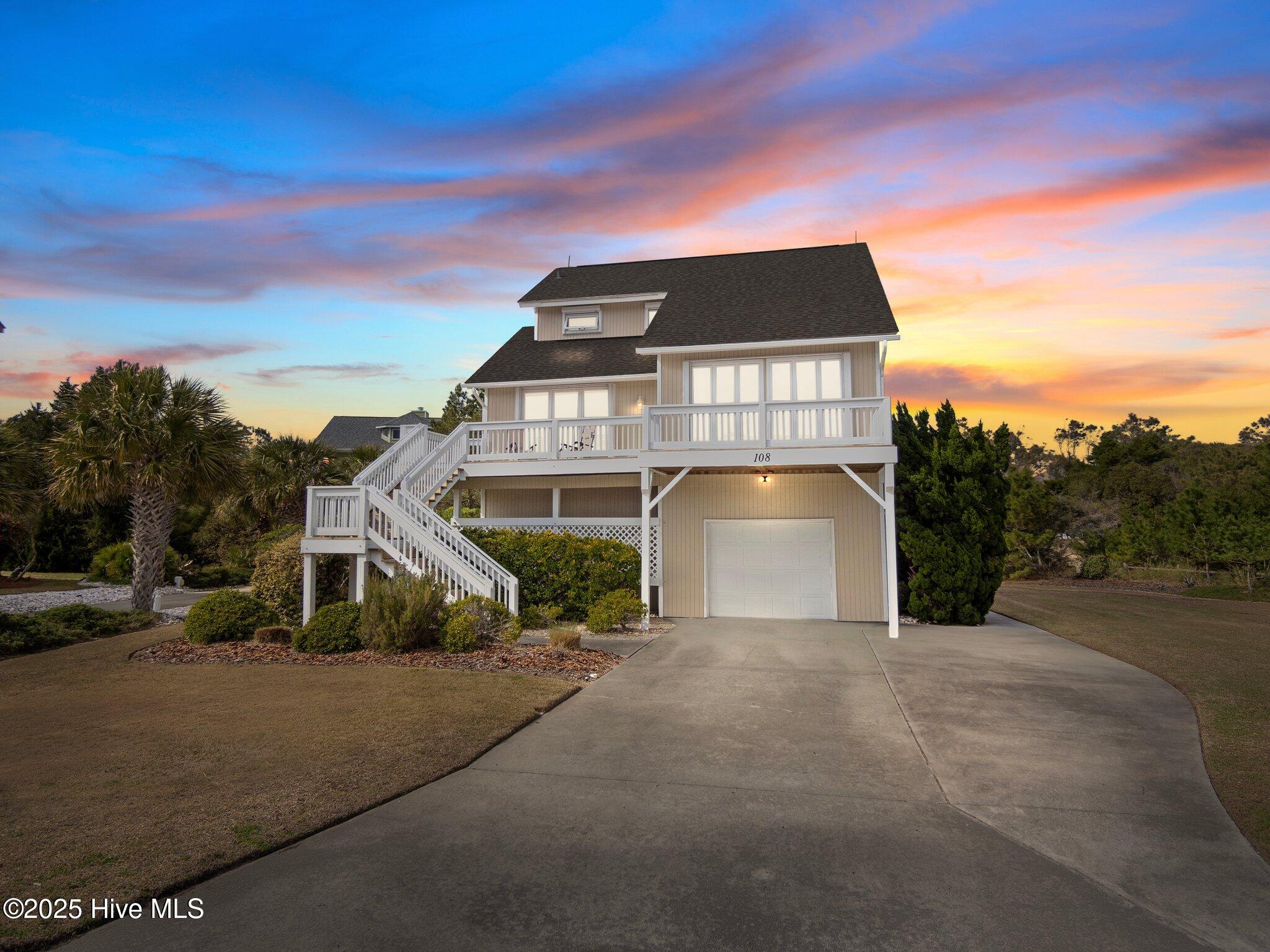 108 Seabreeze Court Property Photo