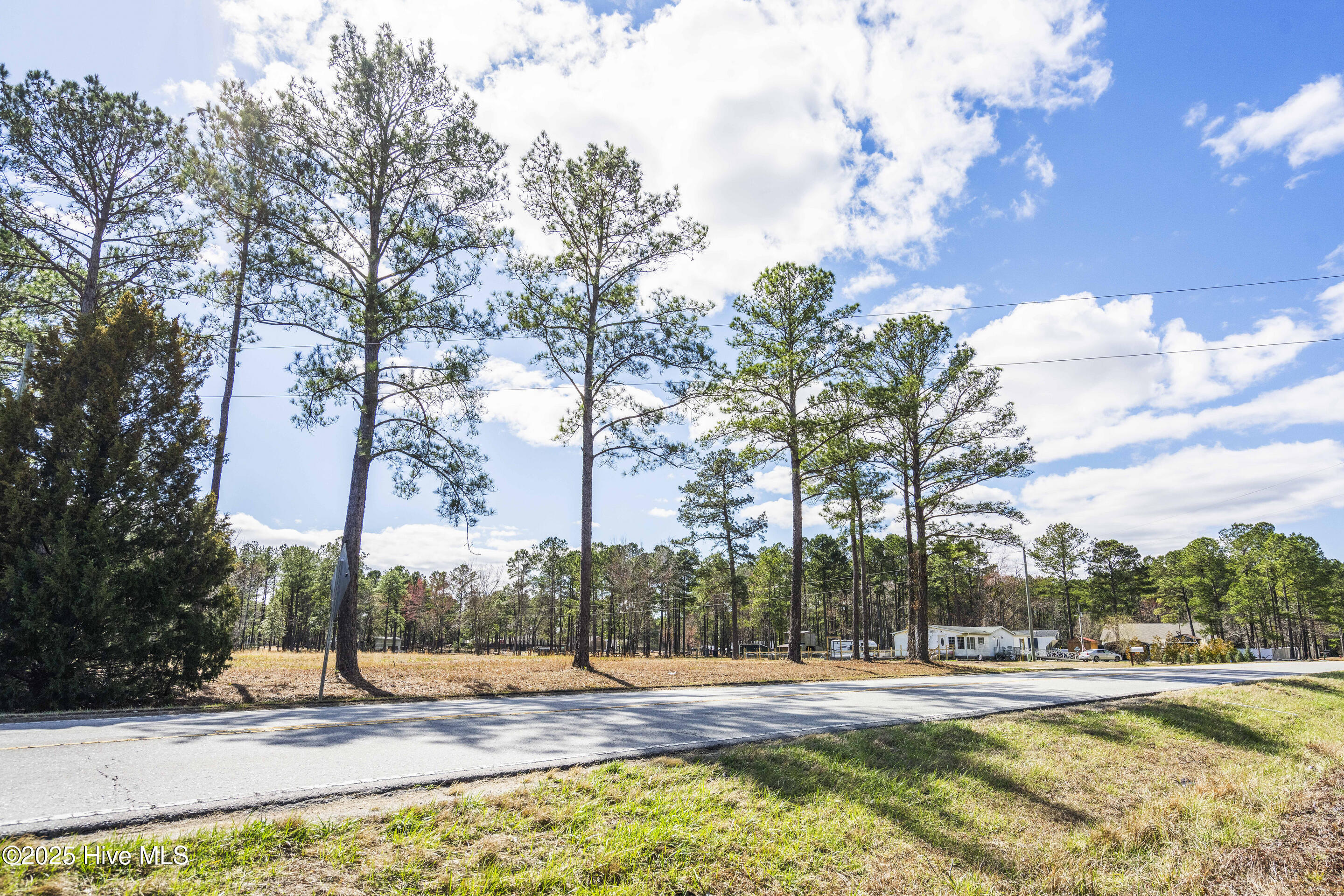 5897 Burgaw Highway Property Photo 6