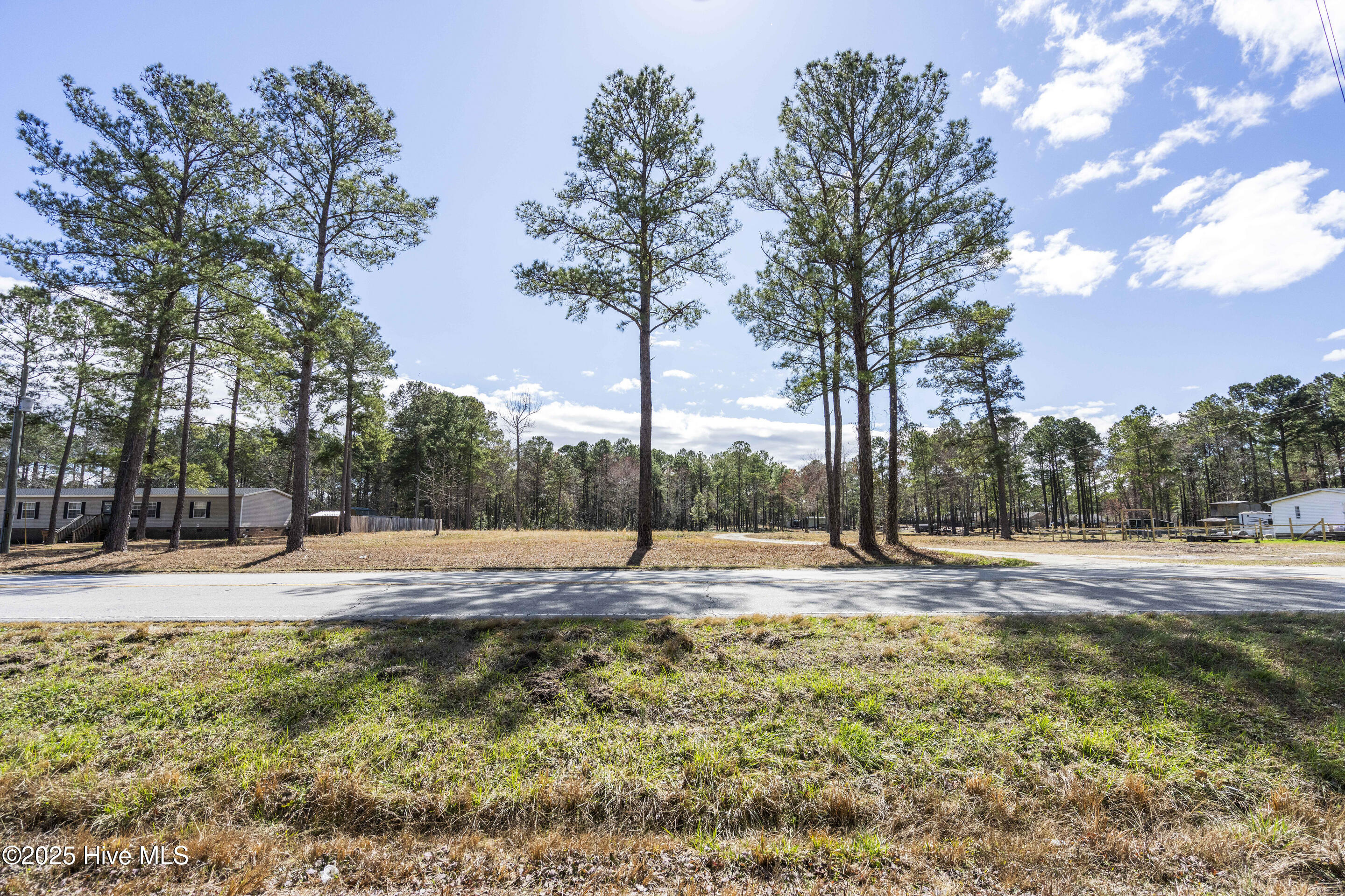 5897 Burgaw Highway Property Photo 7