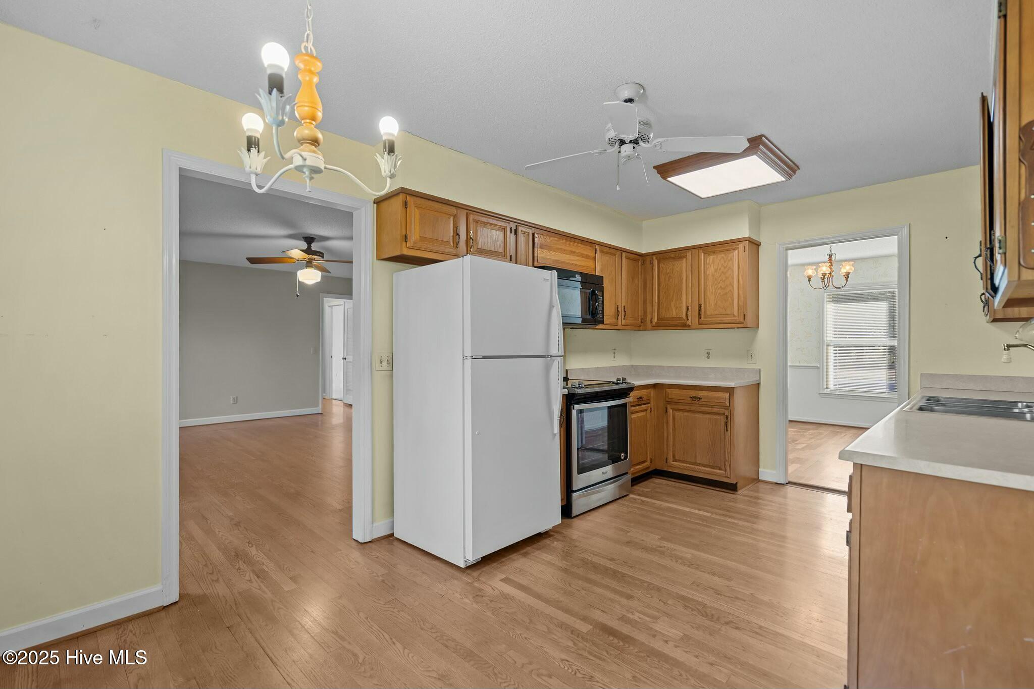 301 R L Honeycutt Drive Property Photo 19