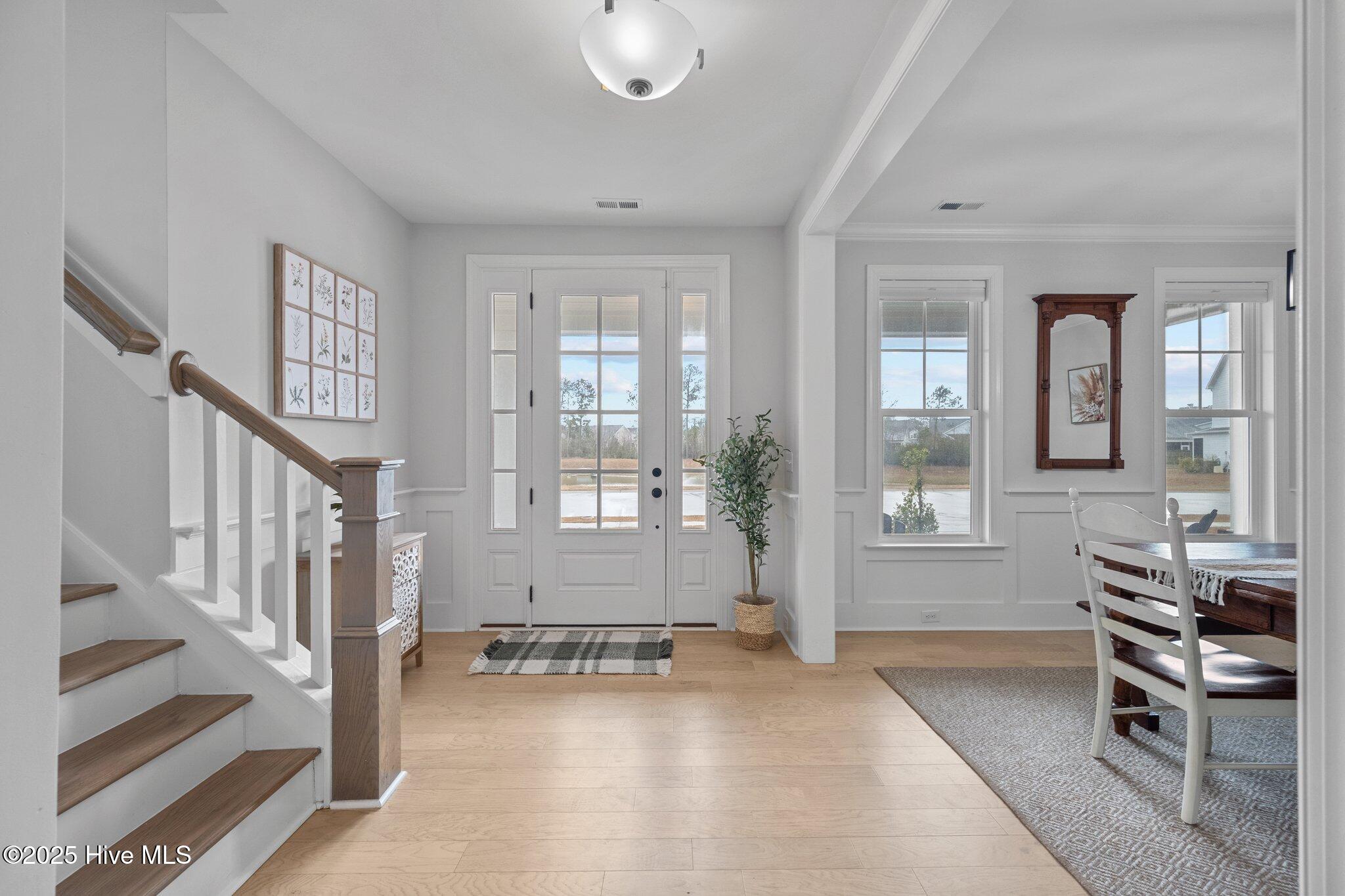 181 Sailor Sky Way Property Photo 7