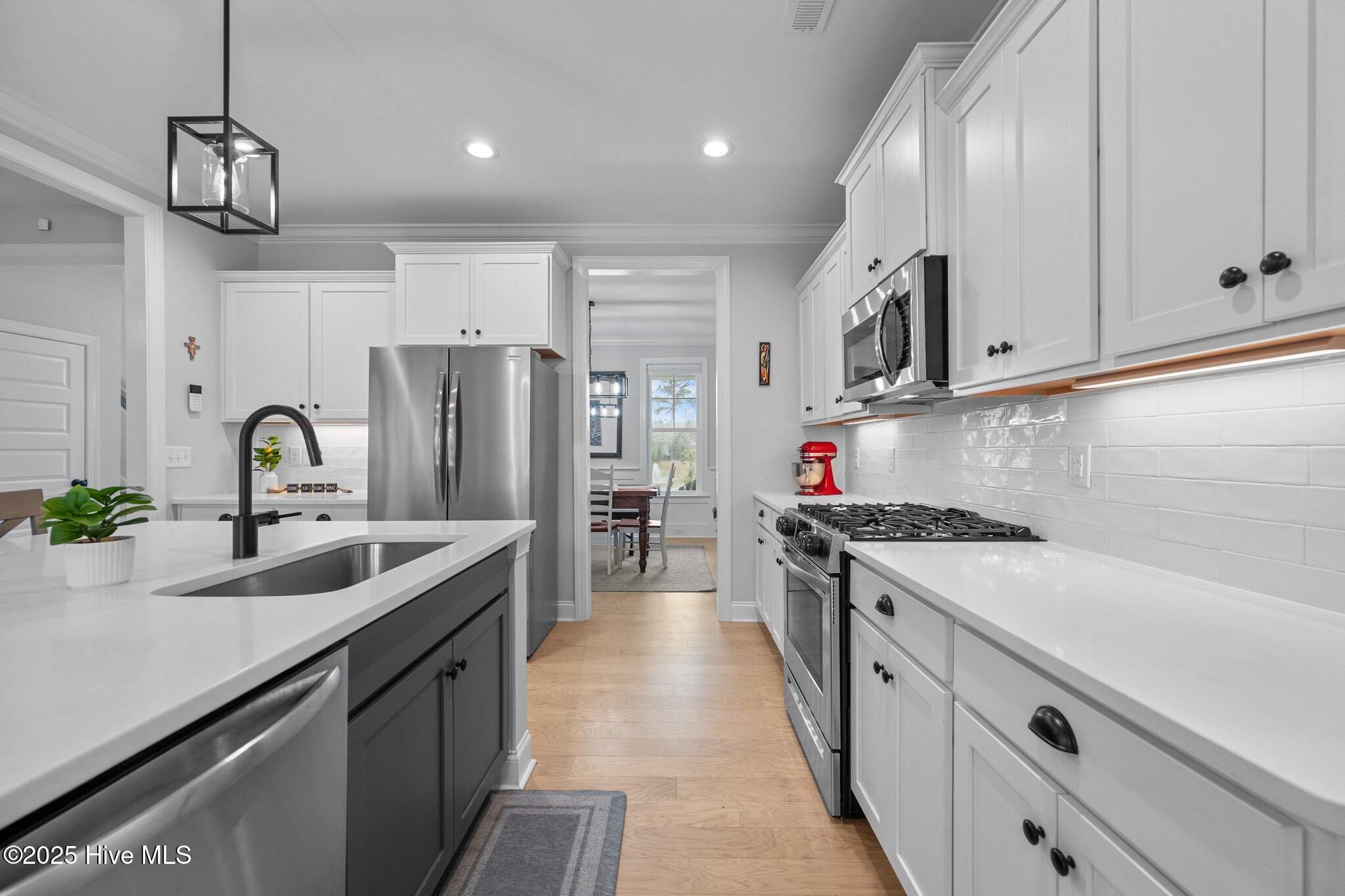 181 Sailor Sky Way Property Photo 23