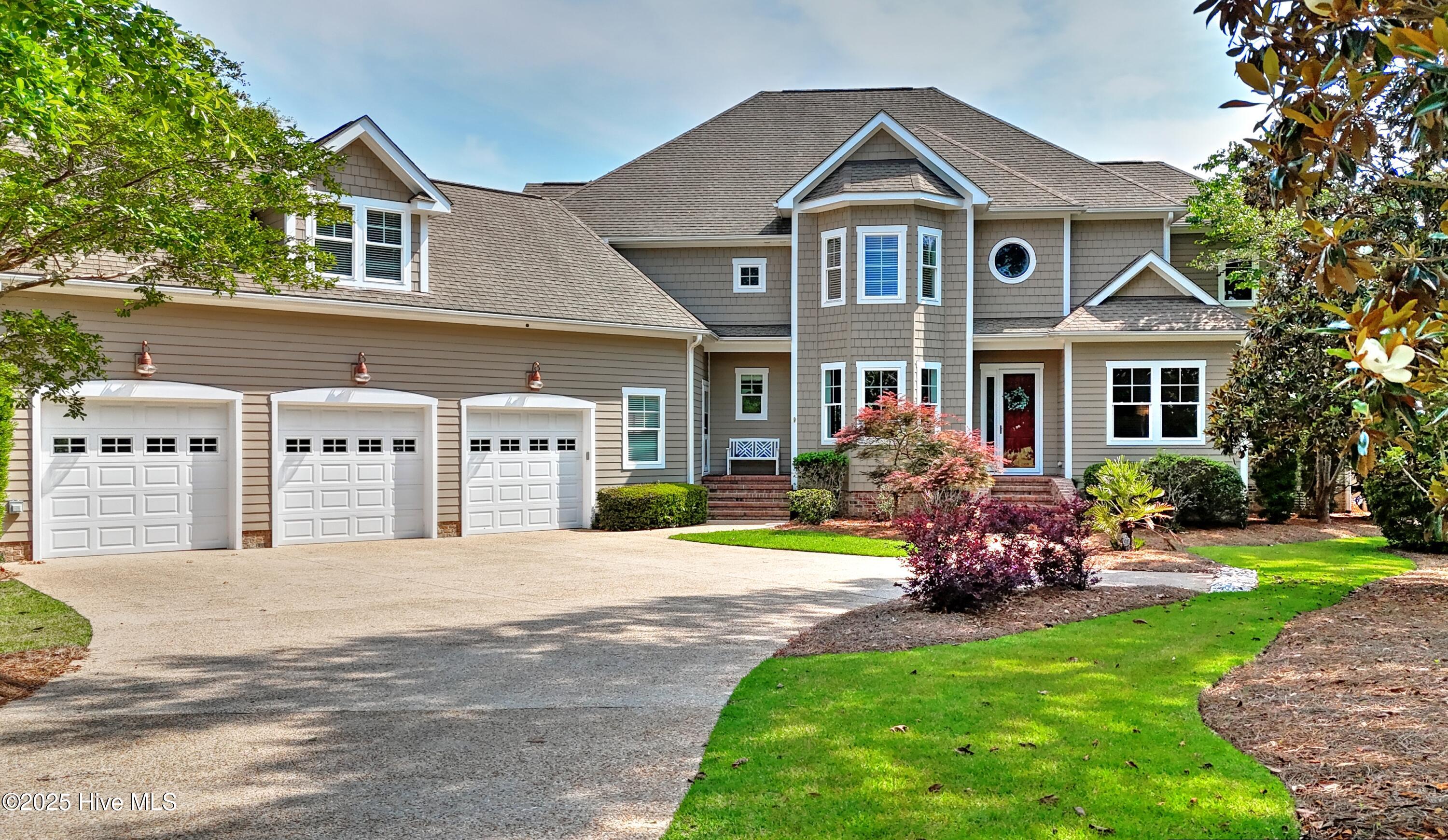 466 Herring Gull Court Property Photo 1