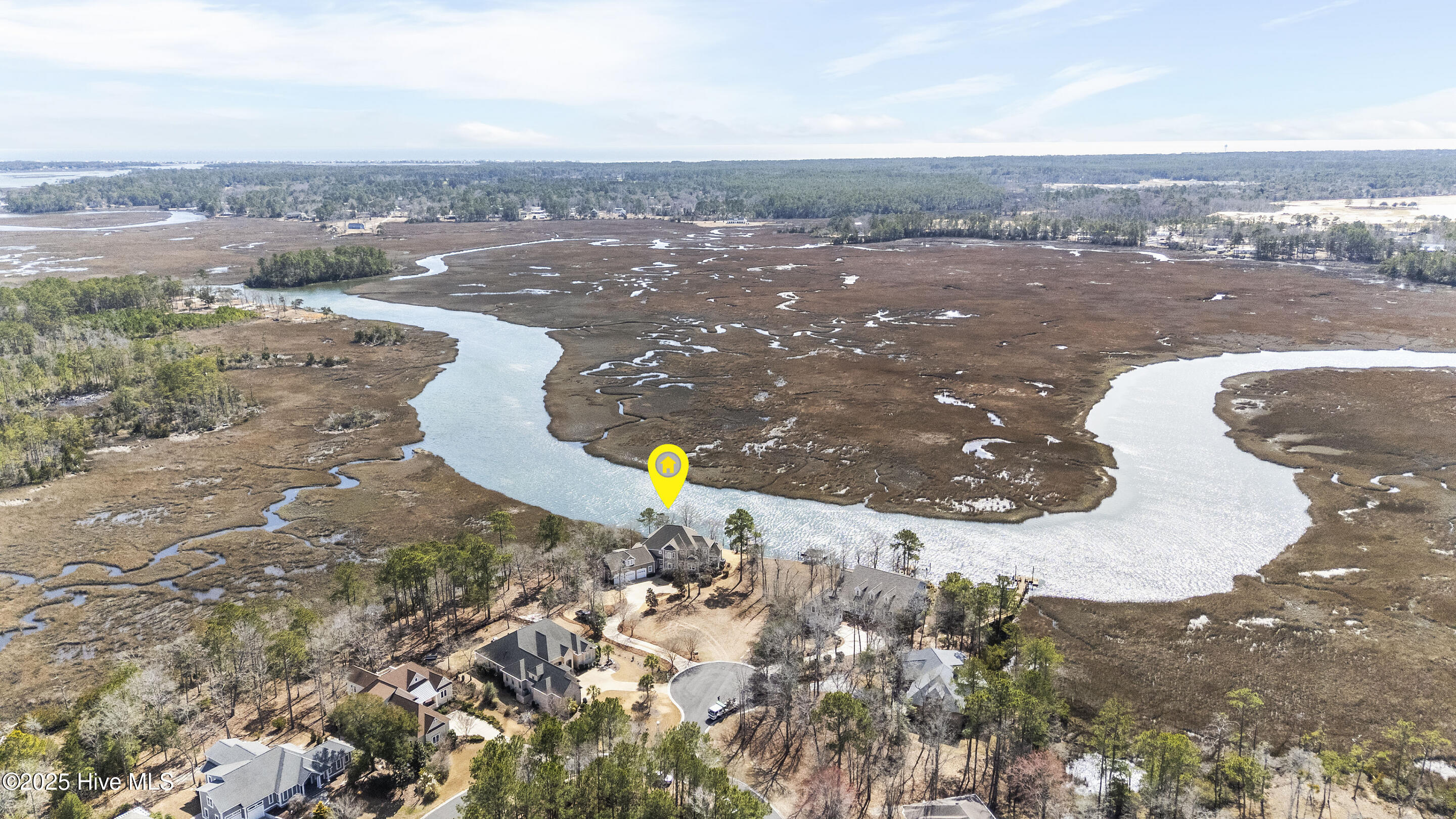 466 Herring Gull Court Property Photo 5