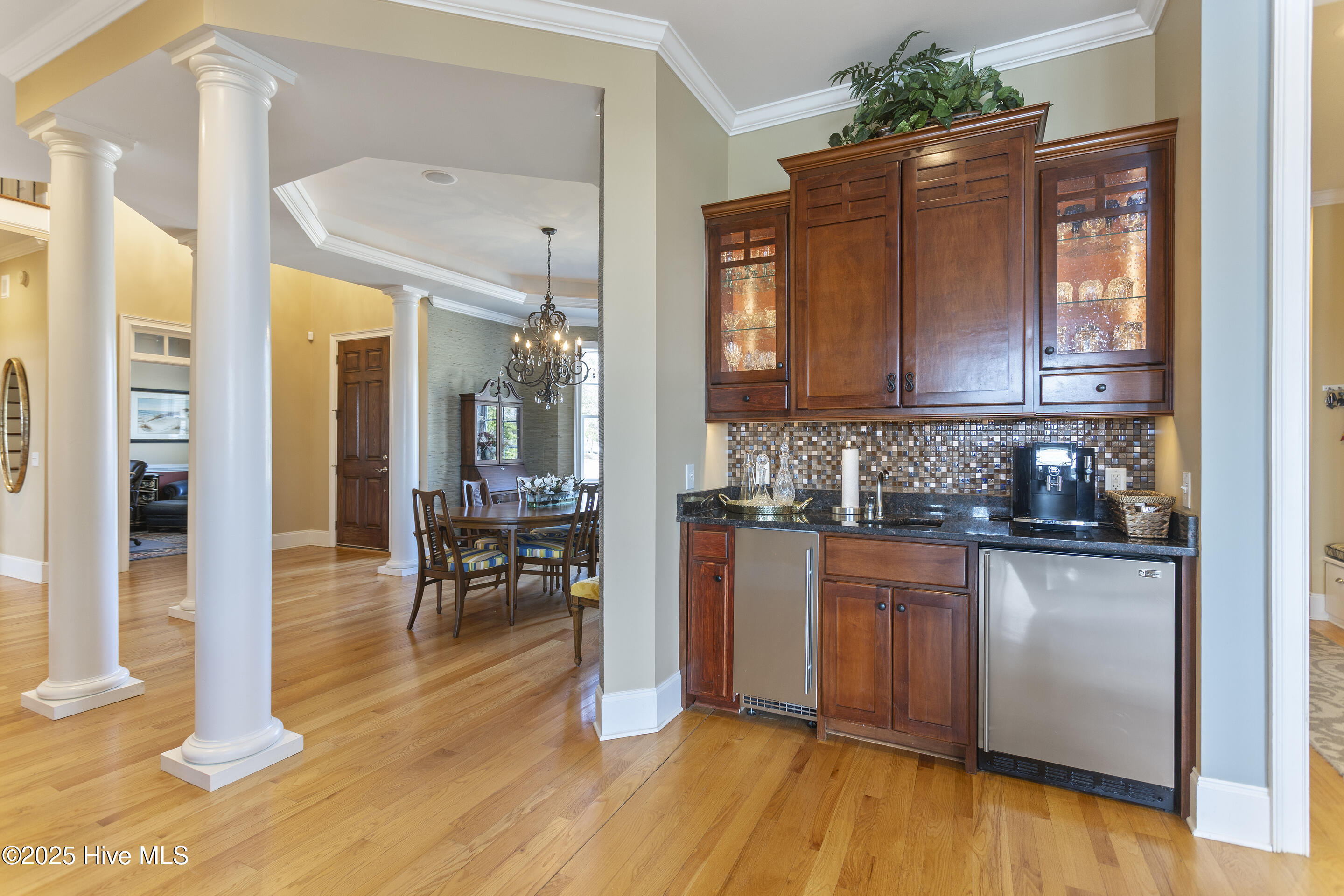 466 Herring Gull Court Property Photo 11