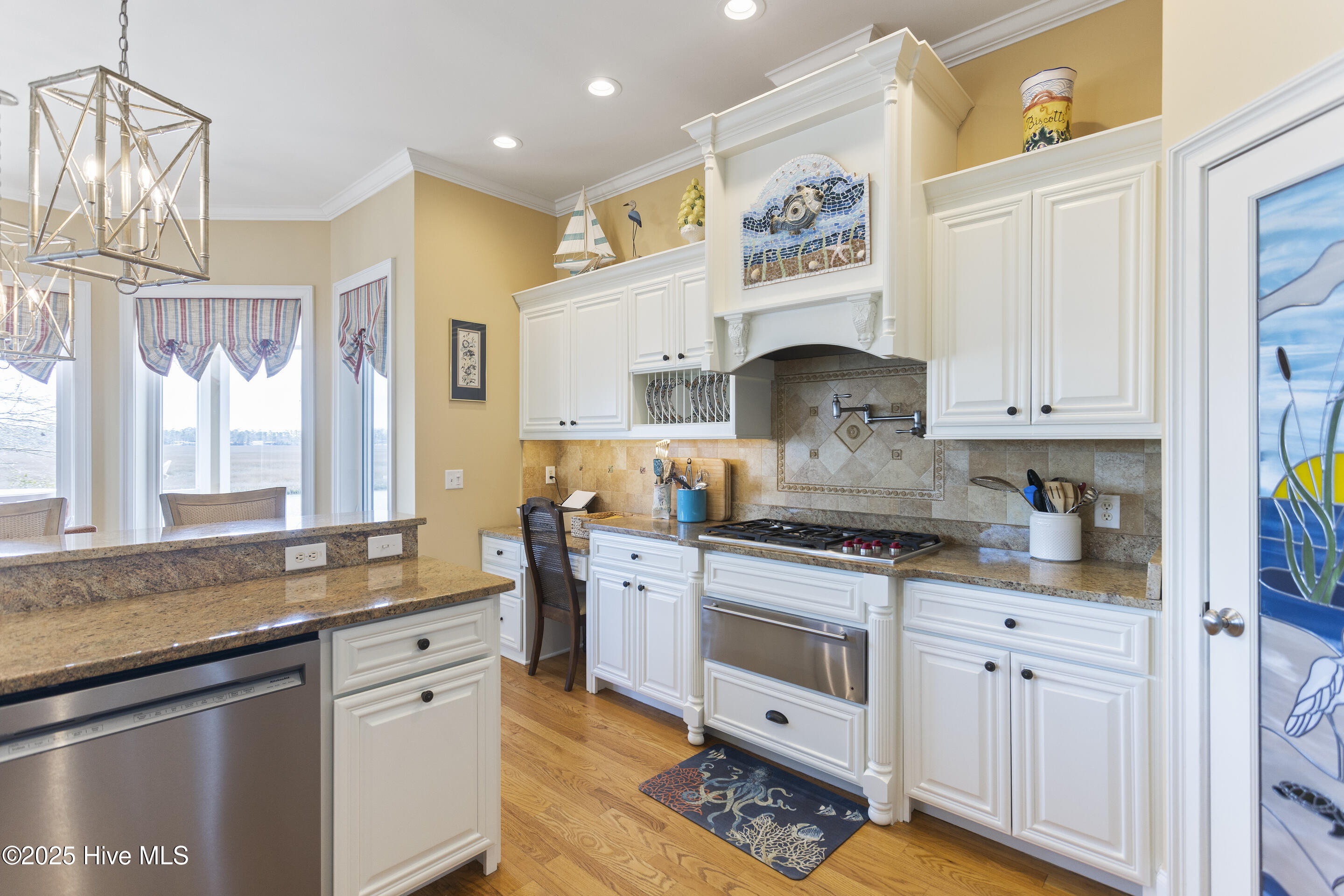 466 Herring Gull Court Property Photo 23