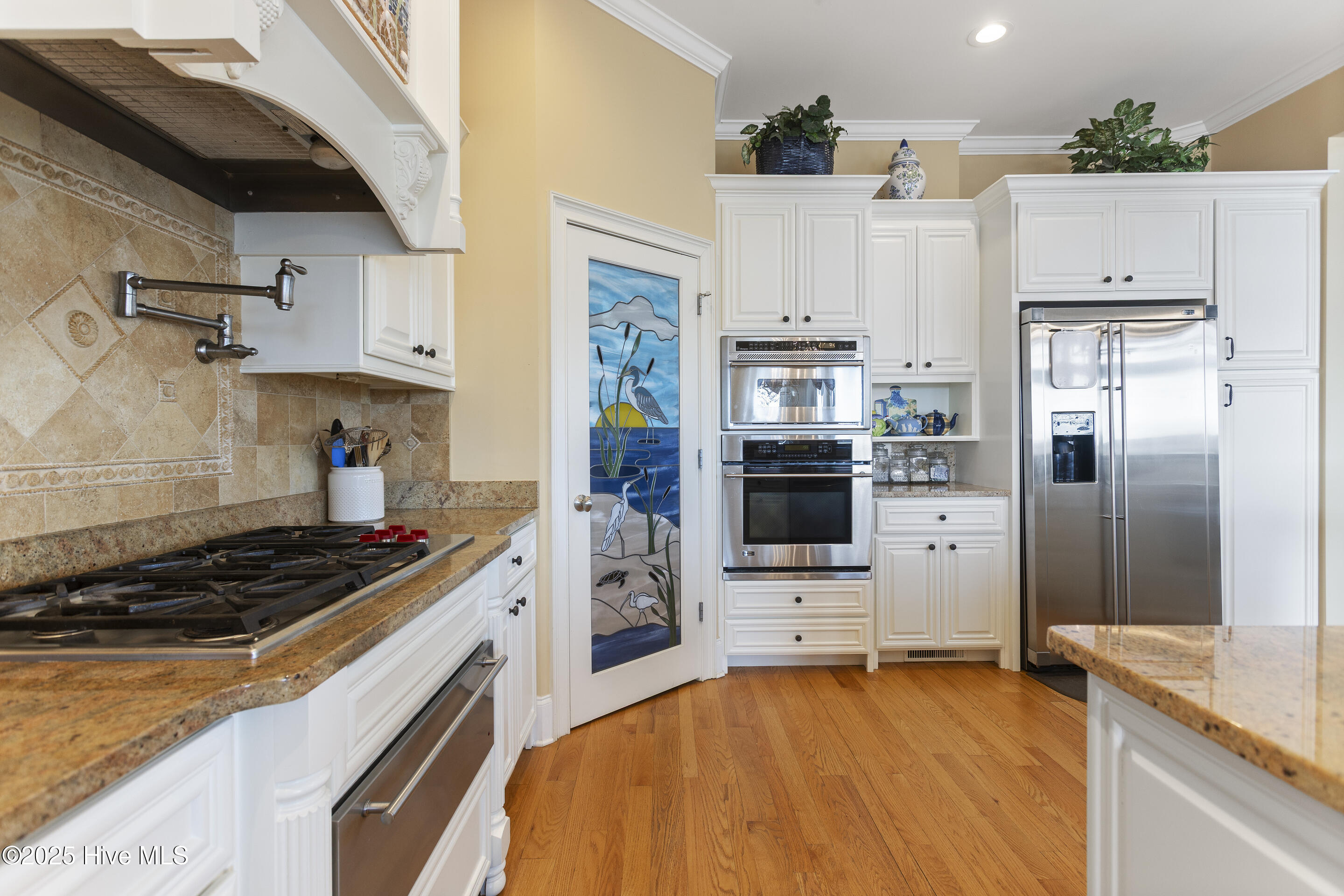 466 Herring Gull Court Property Photo 25