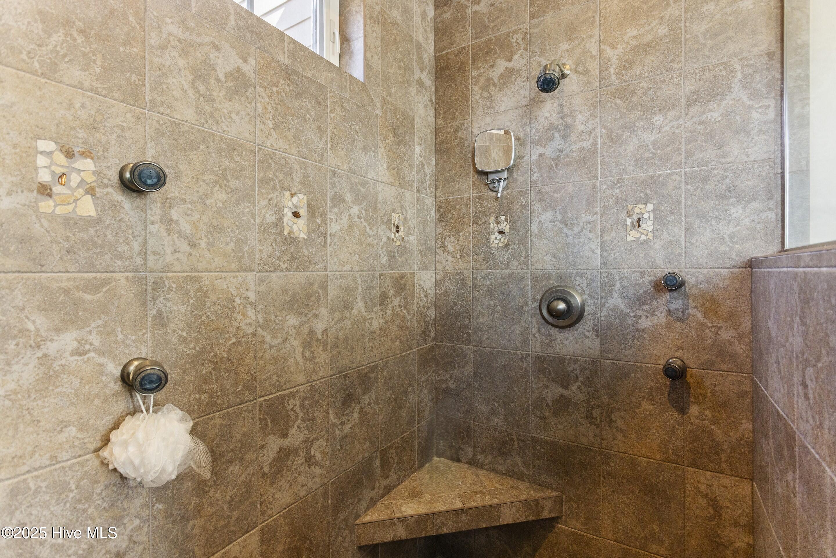 466 Herring Gull Court Property Photo 38