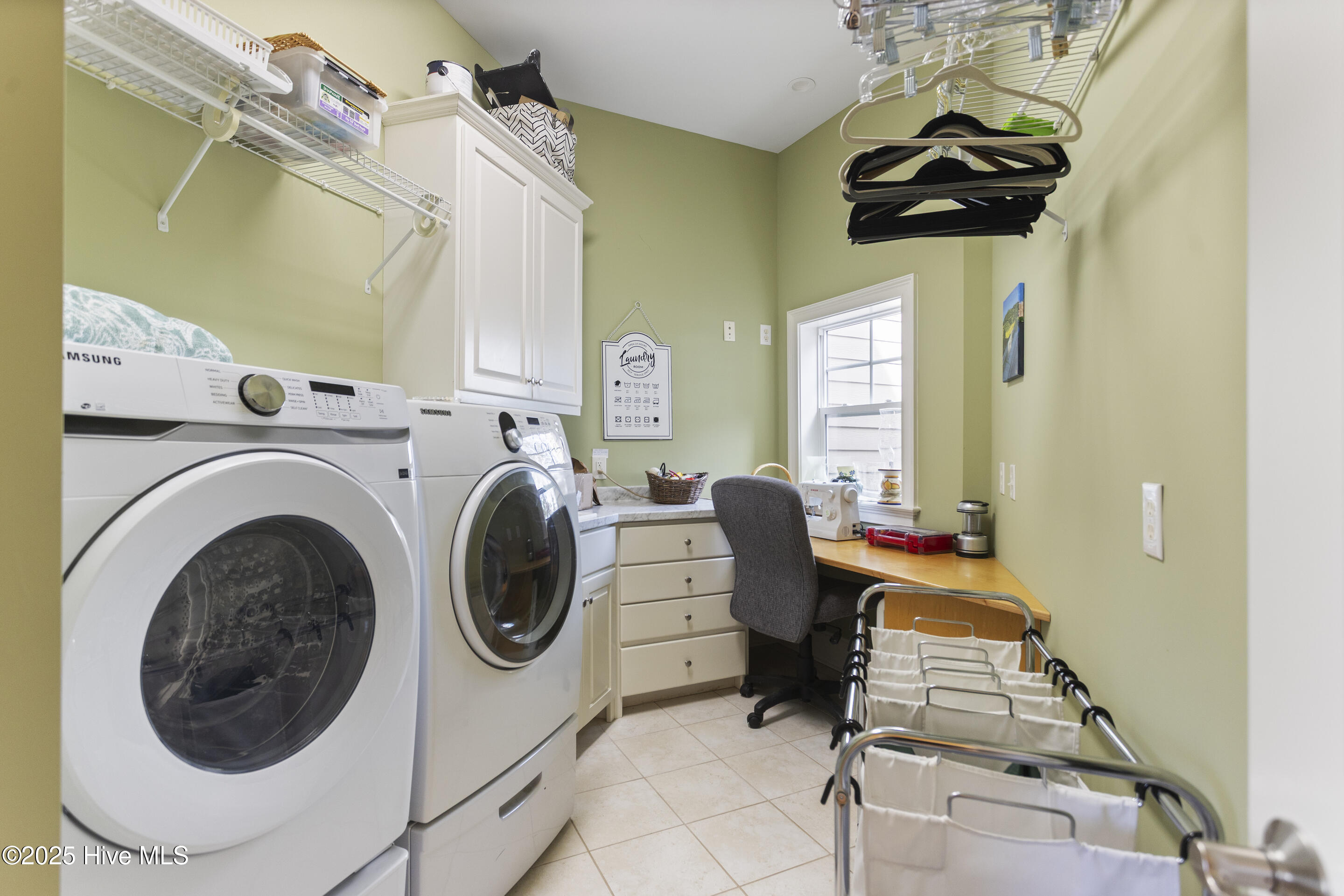 466 Herring Gull Court Property Photo 42