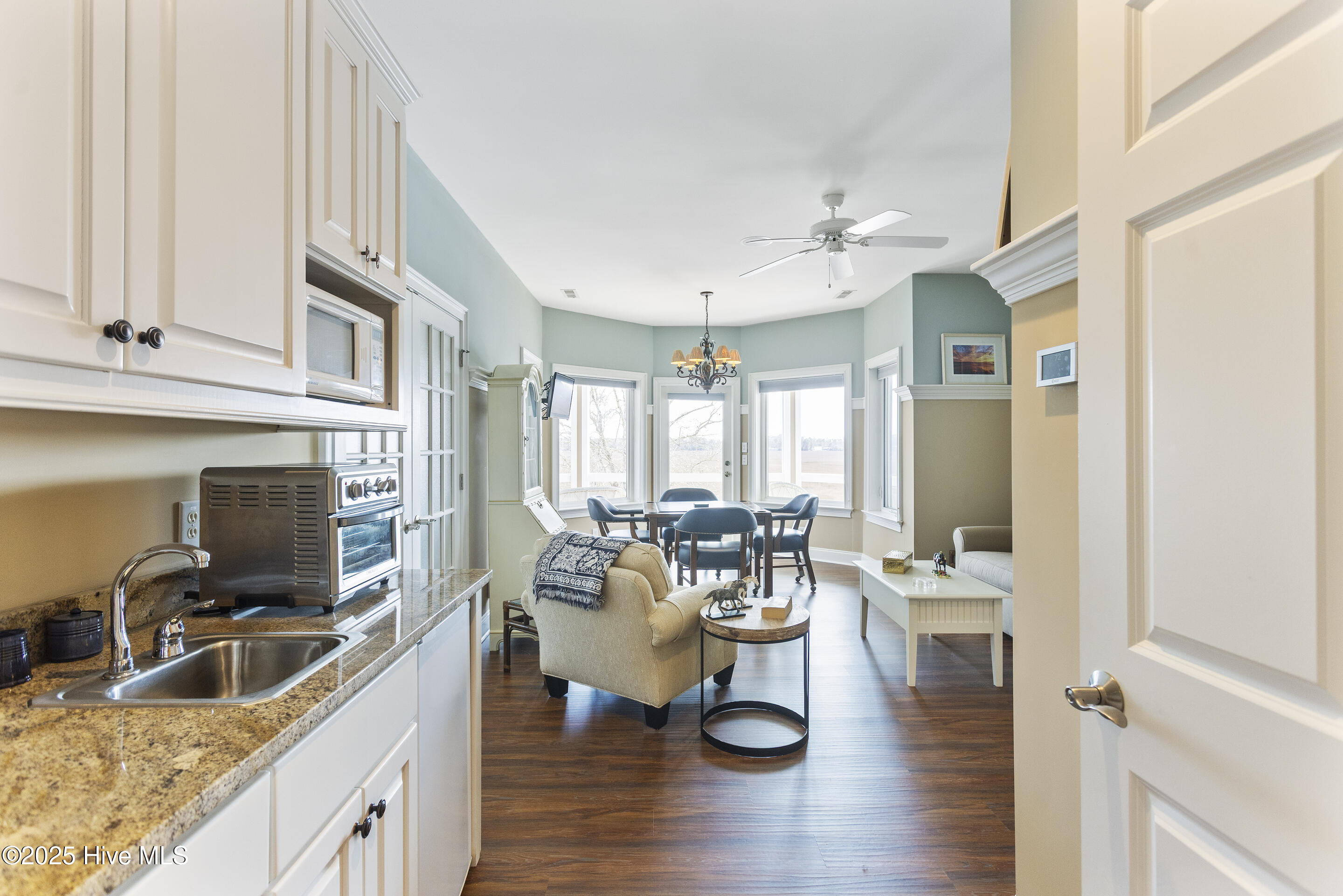 466 Herring Gull Court Property Photo 46