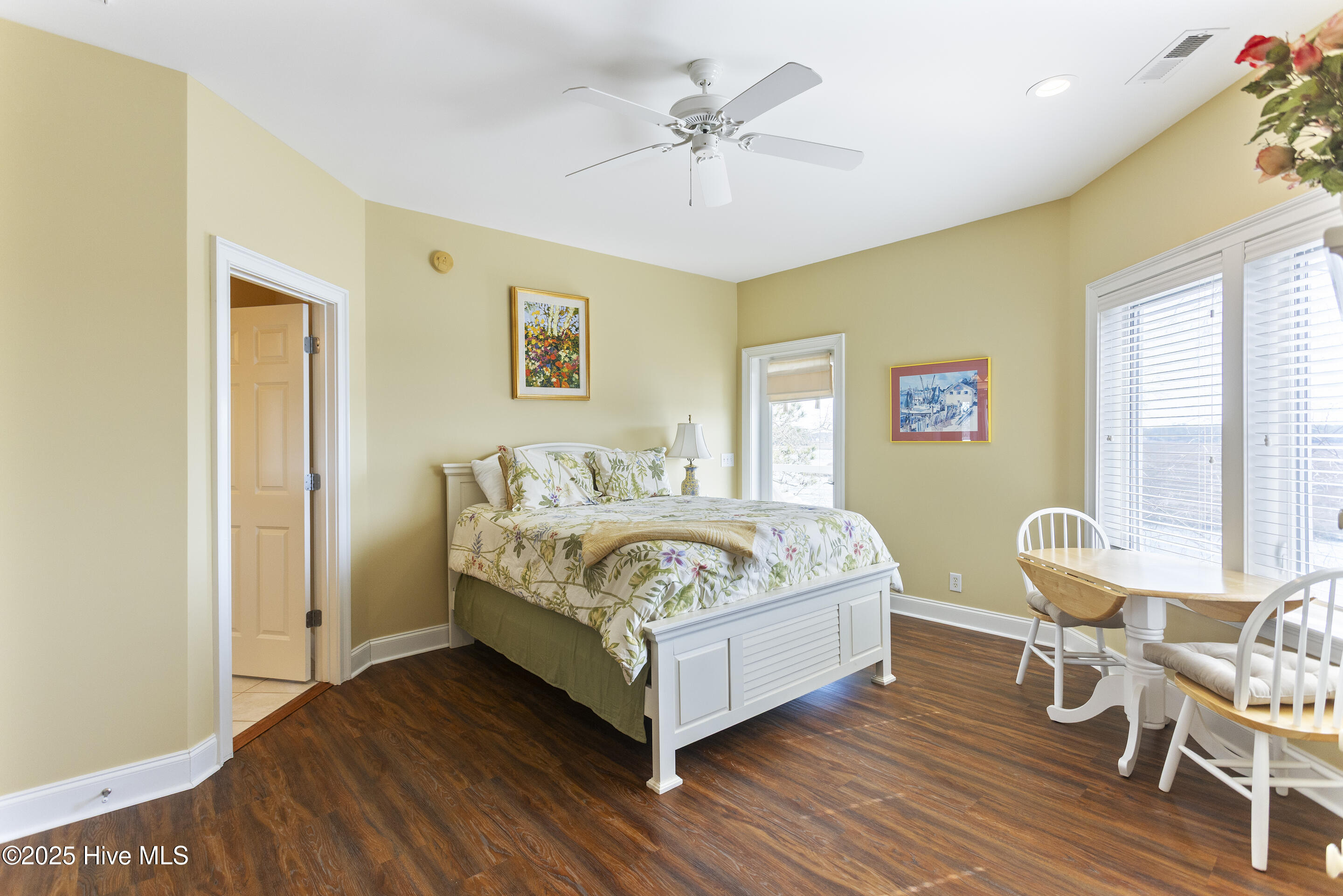 466 Herring Gull Court Property Photo 54