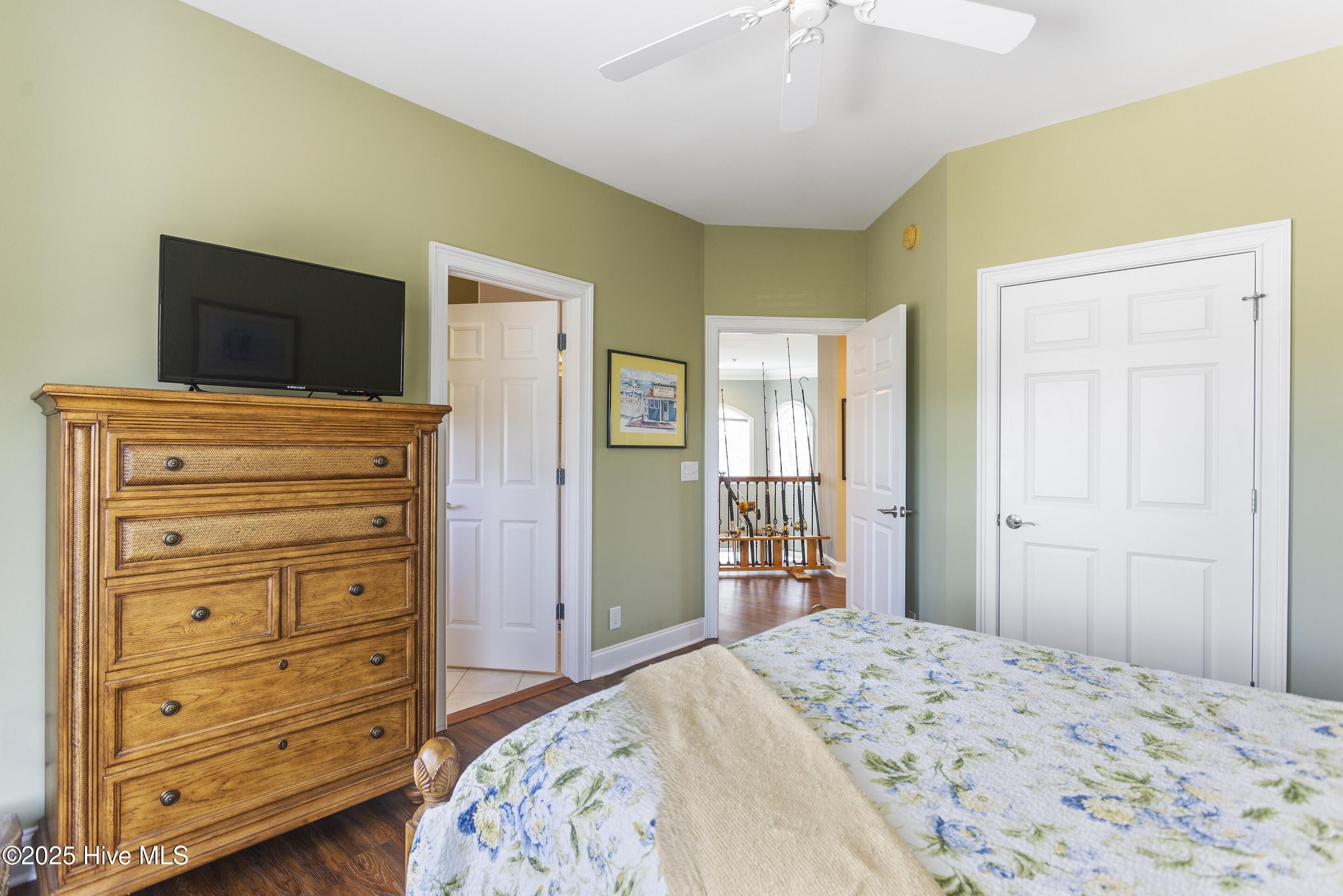 466 Herring Gull Court Property Photo 59