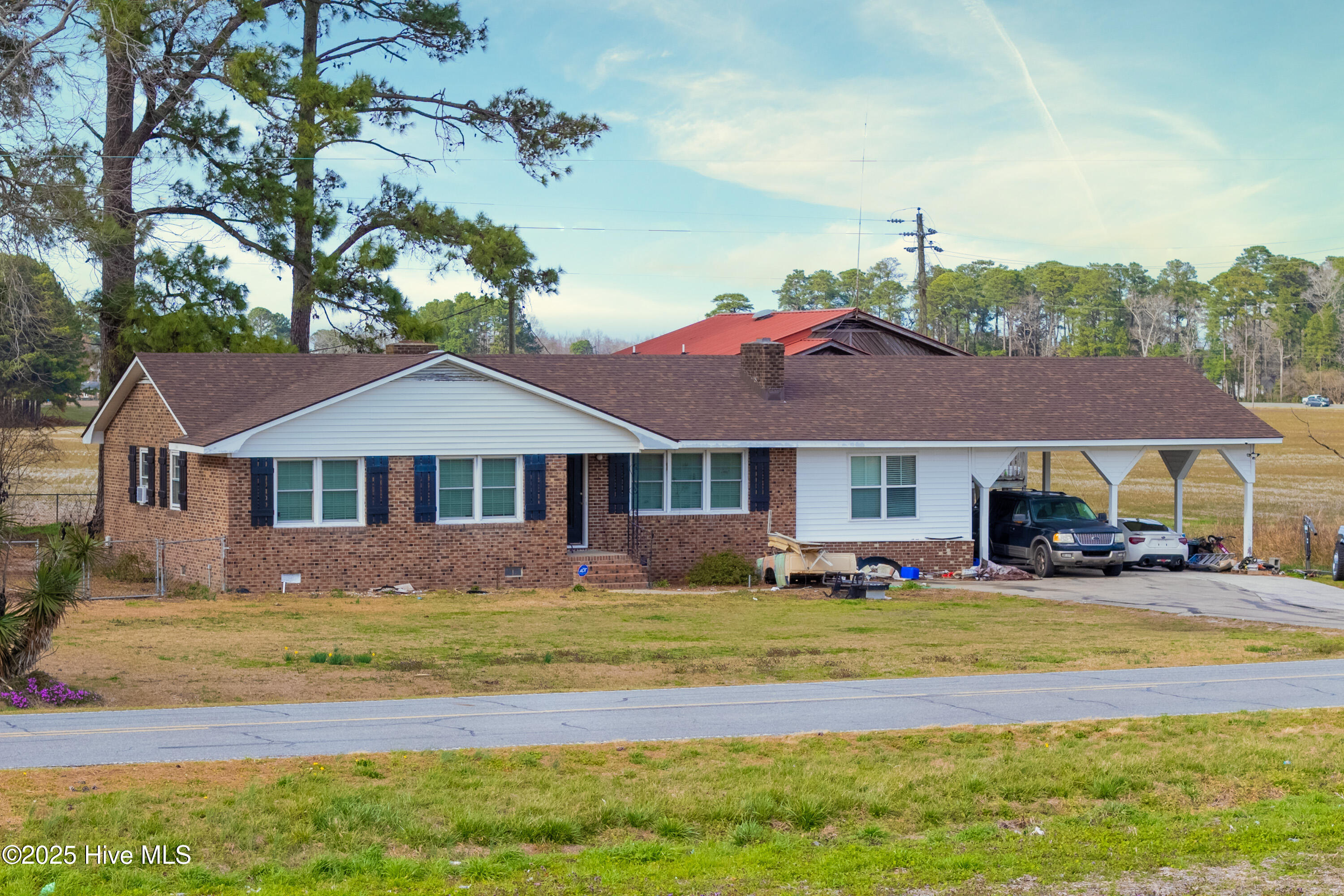 1824 Elijah Loftin Road Property Photo