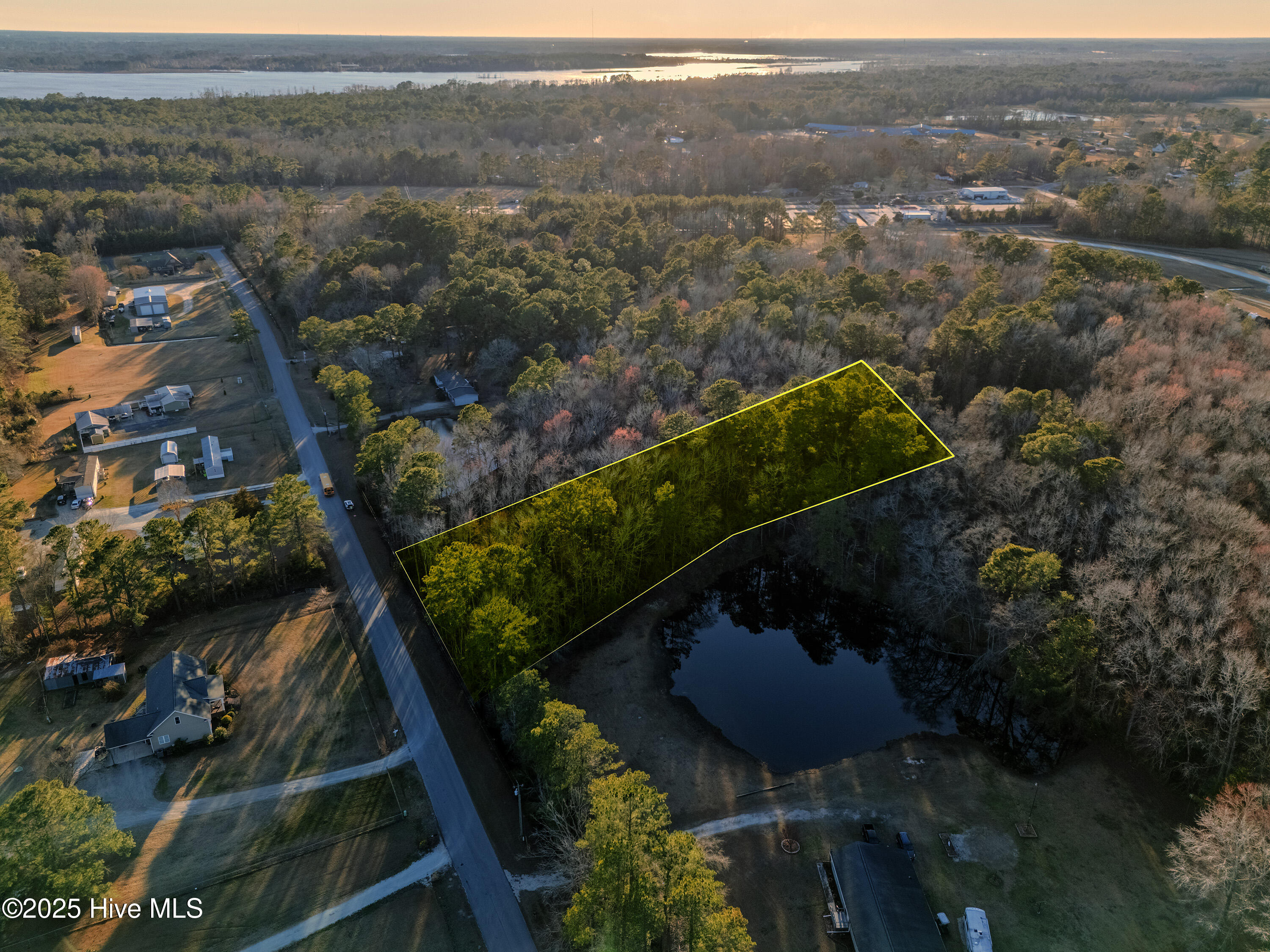 165 Dragstrip Road Property Photo 7