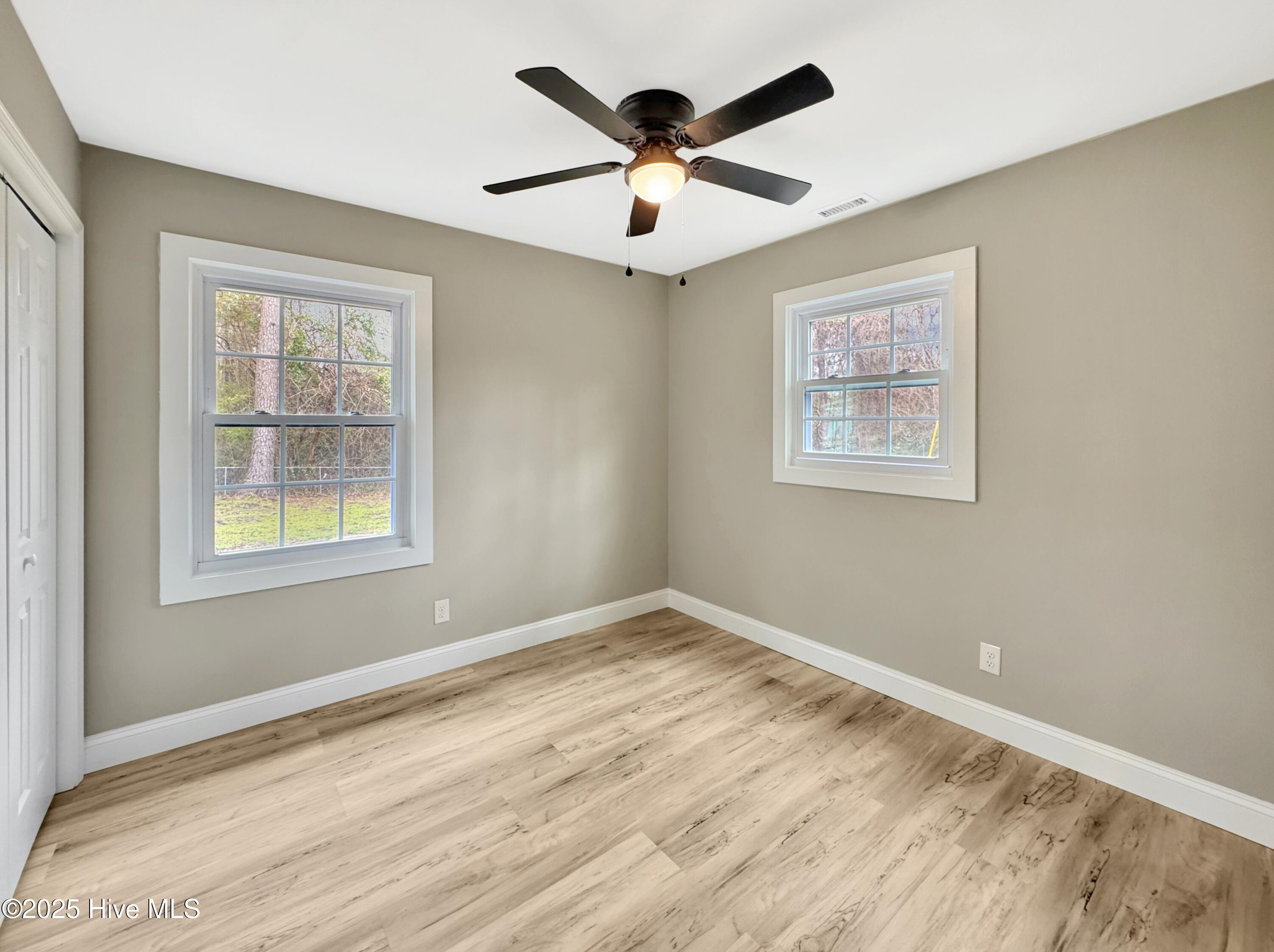 5021 Ilex Drive Property Photo 27