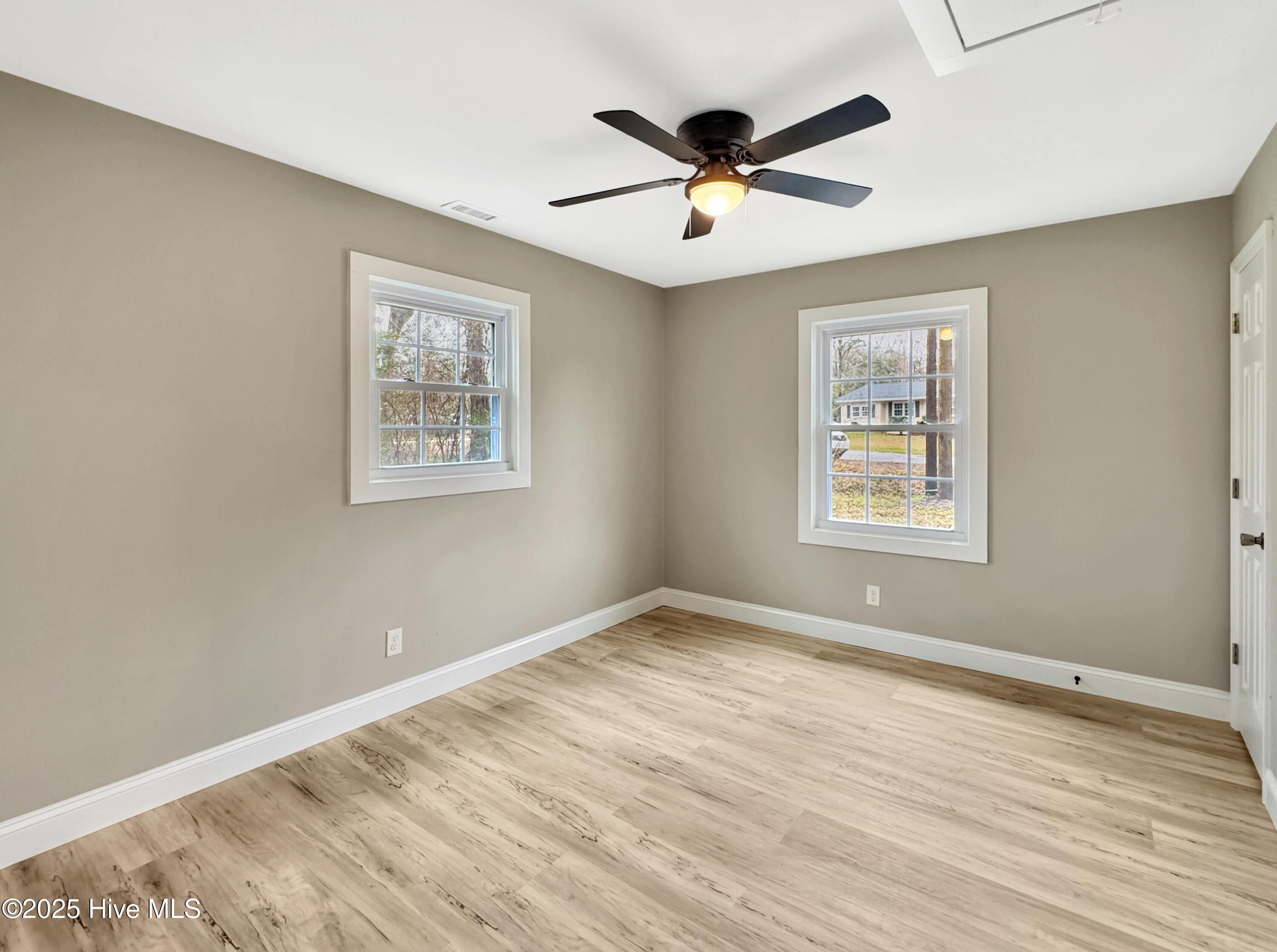5021 Ilex Drive Property Photo 29