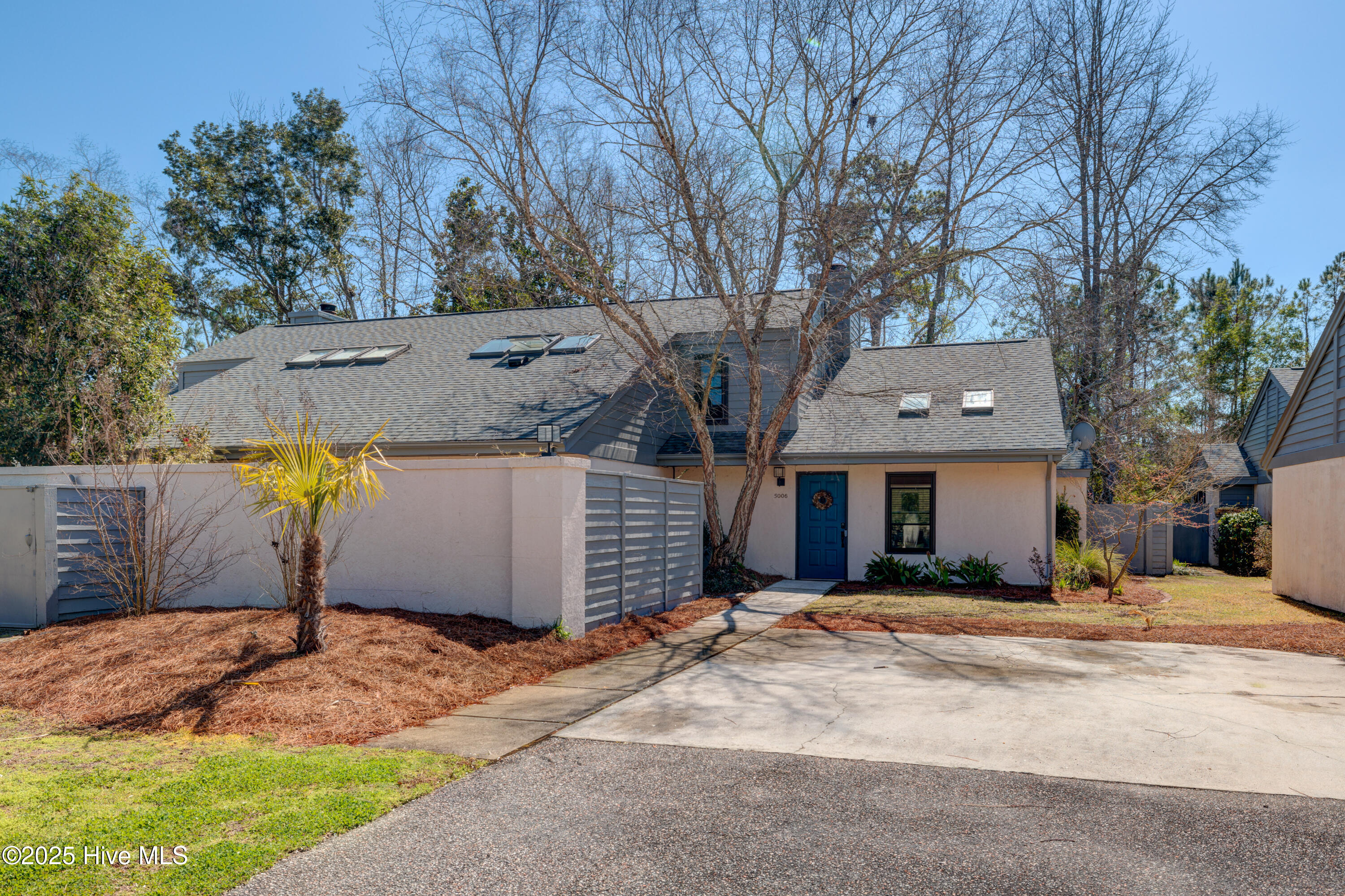 5006 Villa Place W Property Photo 1