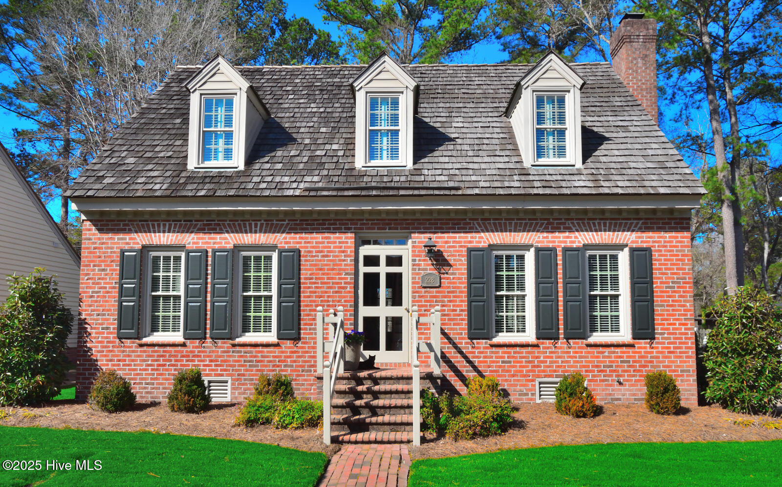 228 Old Colony Way Property Photo
