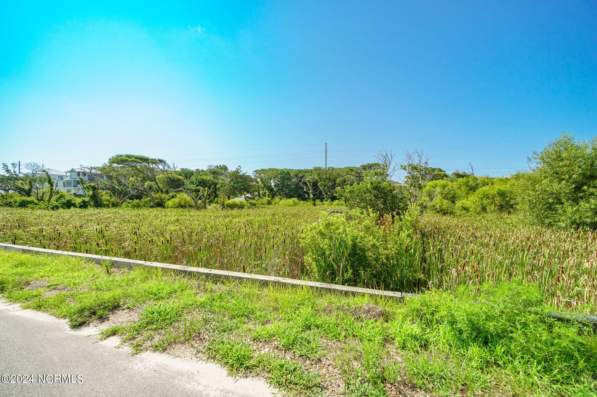 1818 Salter Path Road Property Photo 8