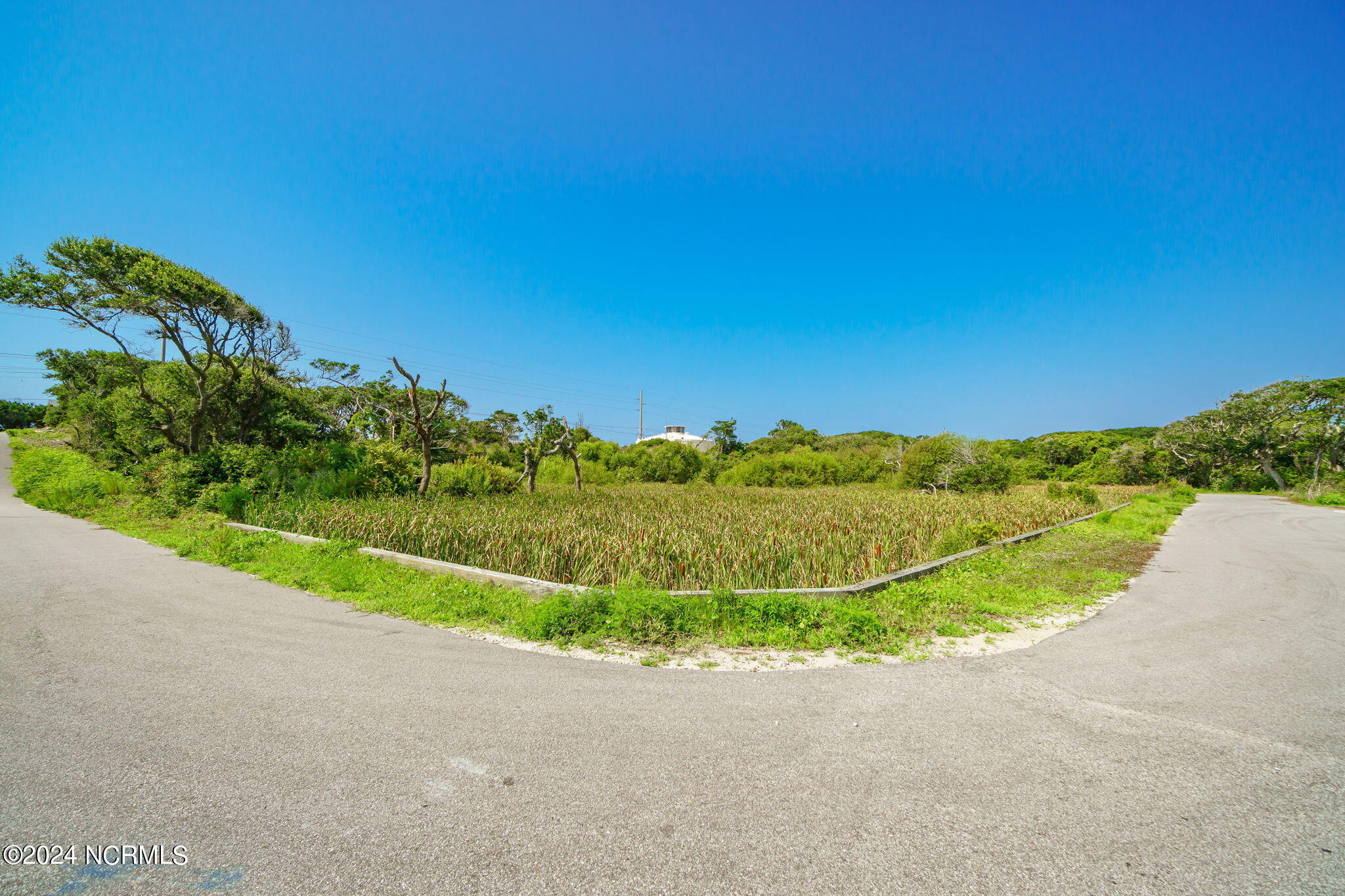 1818 Salter Path Road Property Photo 10
