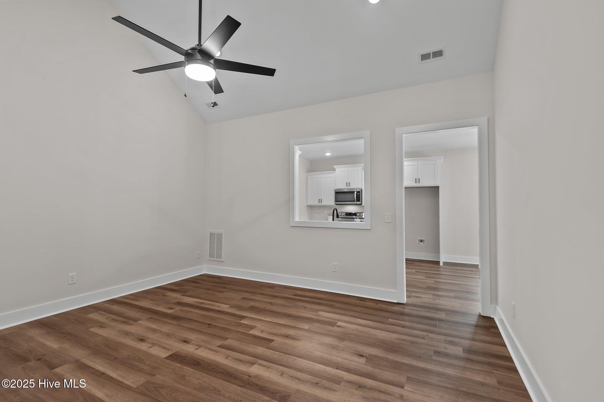 3315 School View Drive Property Photo 8