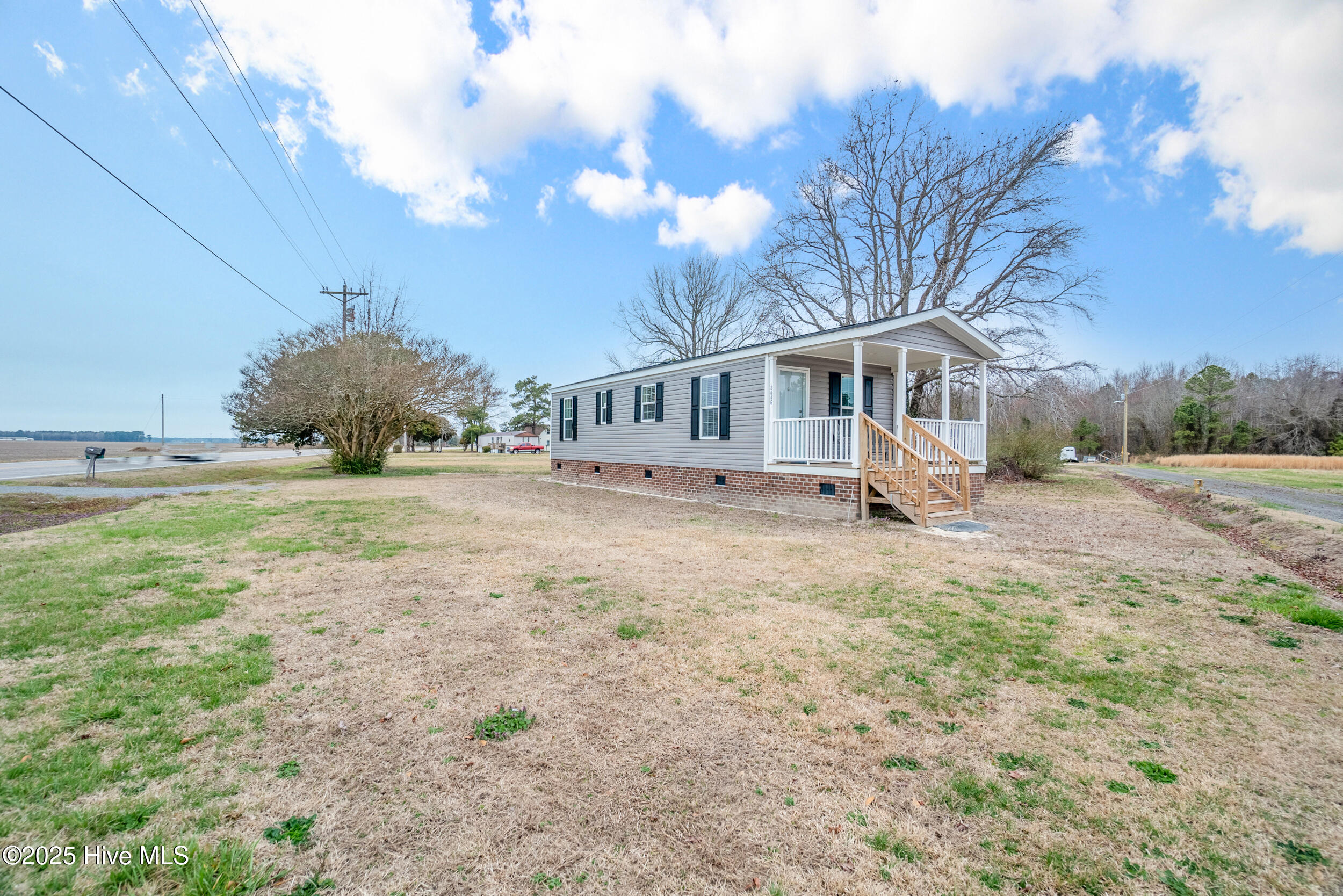2446 Peartree Road Property Photo