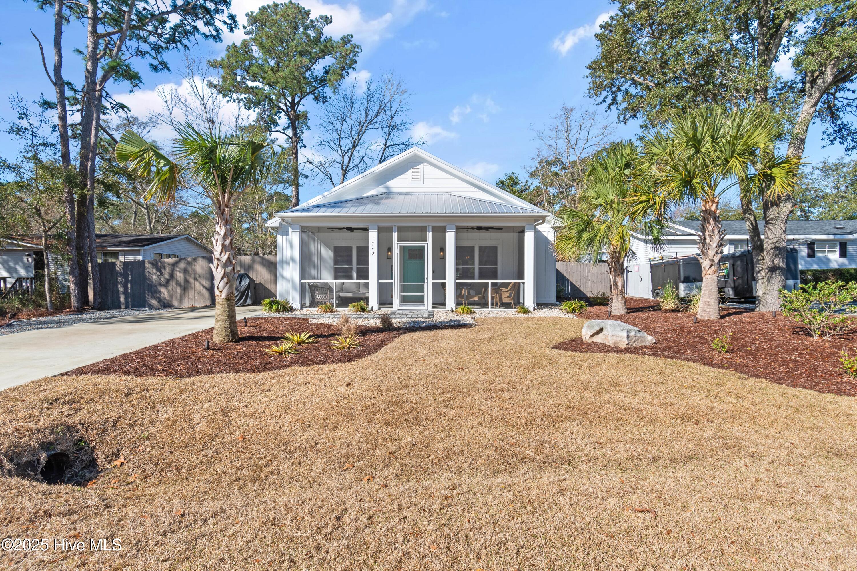 1740 Ocean View Drive Property Photo