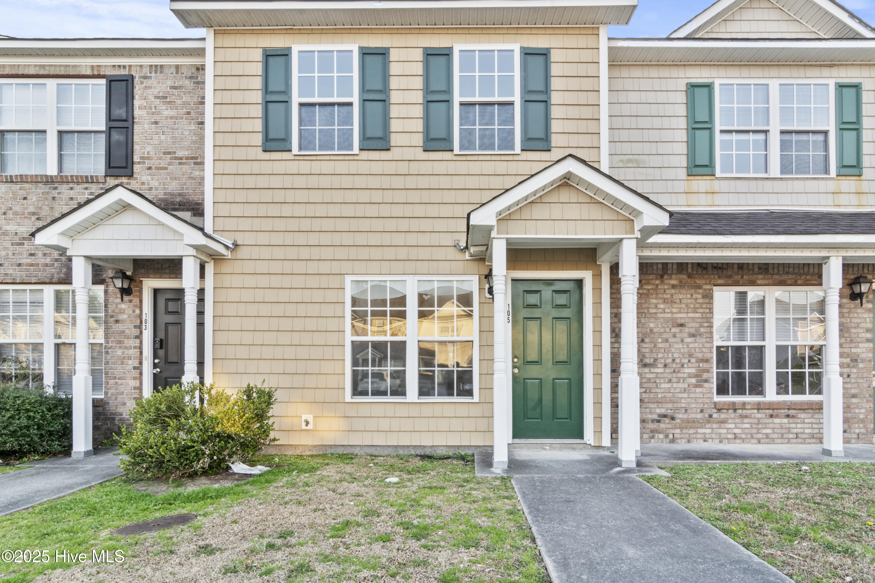 105 Bridgewood Drive Property Photo