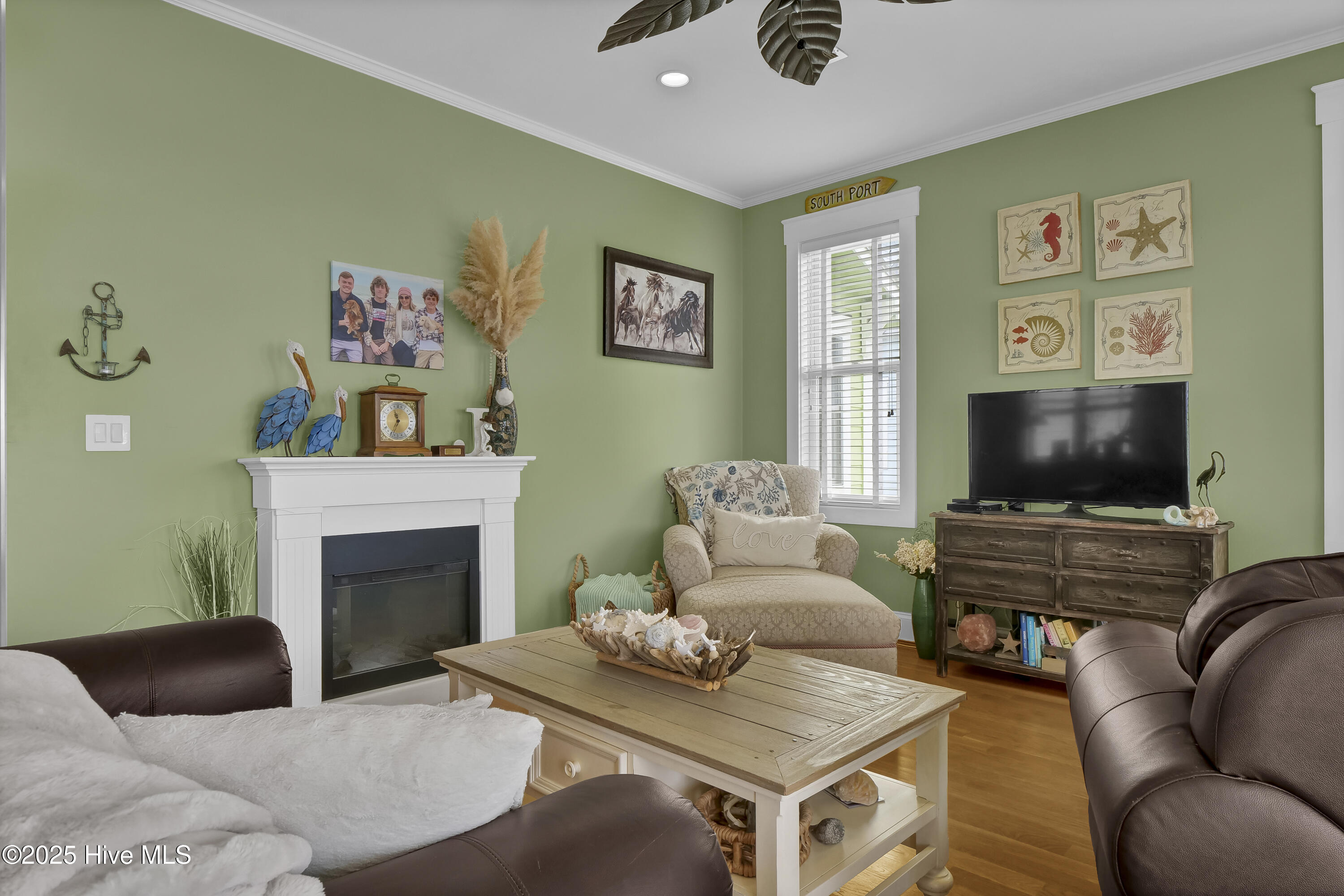 104 Durham Avenue Property Photo 4