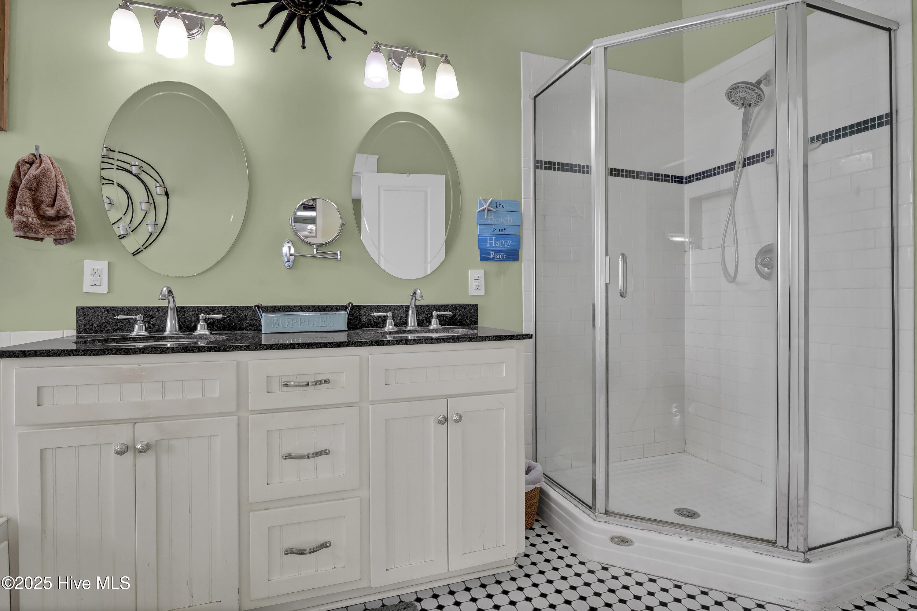 104 Durham Avenue Property Photo 20