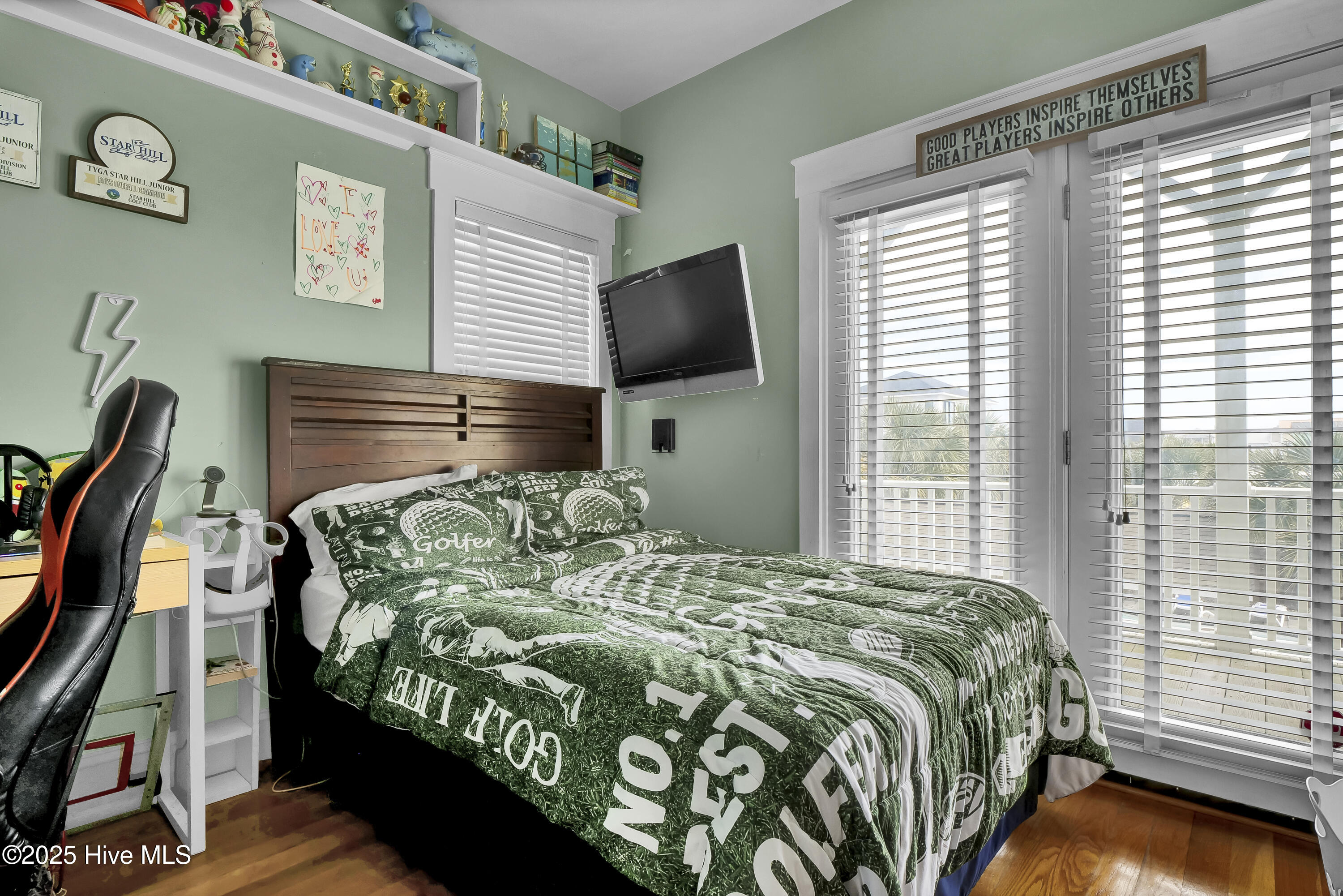 104 Durham Avenue Property Photo 32