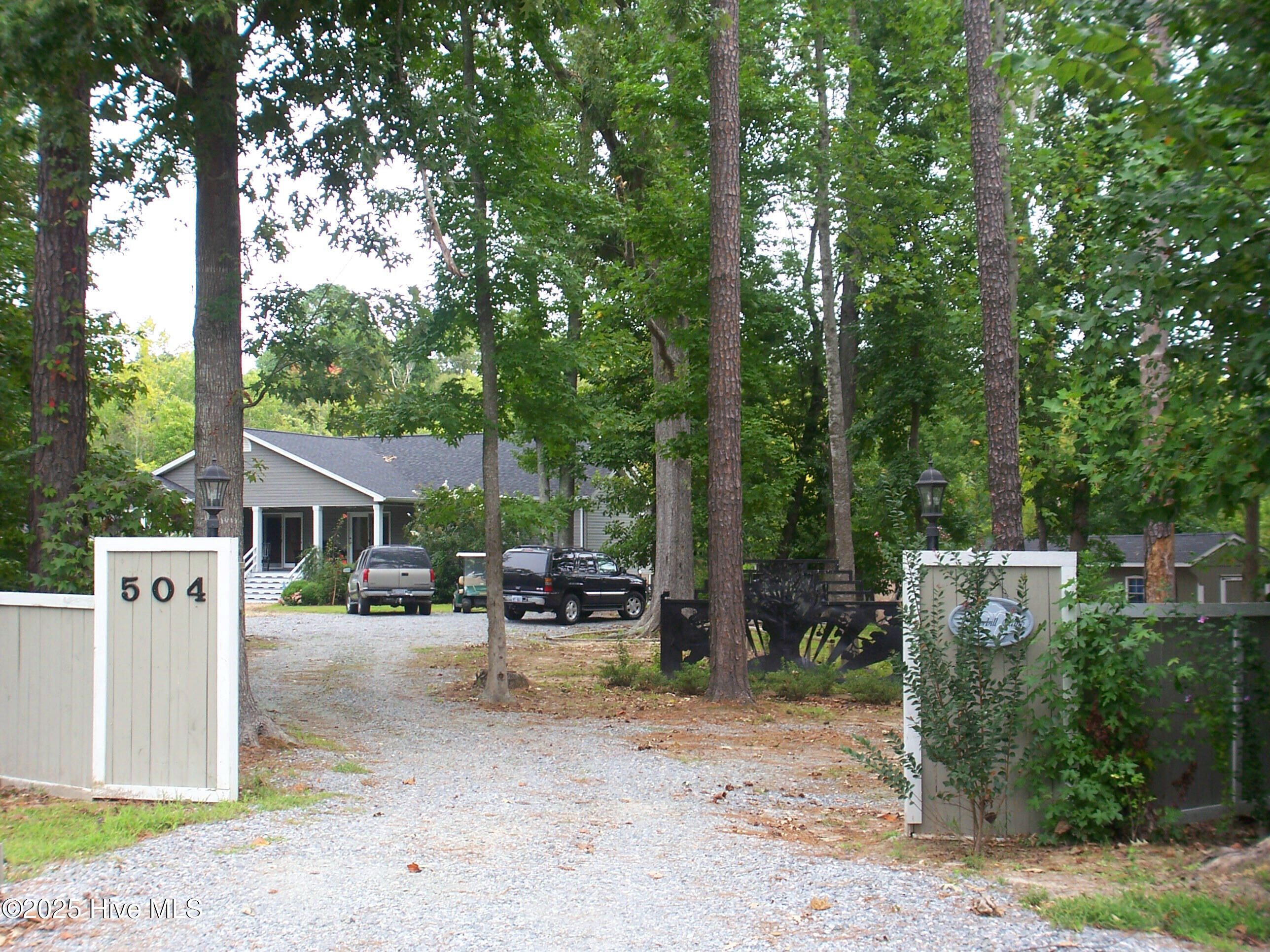 504 Rockfish Street Property Photo