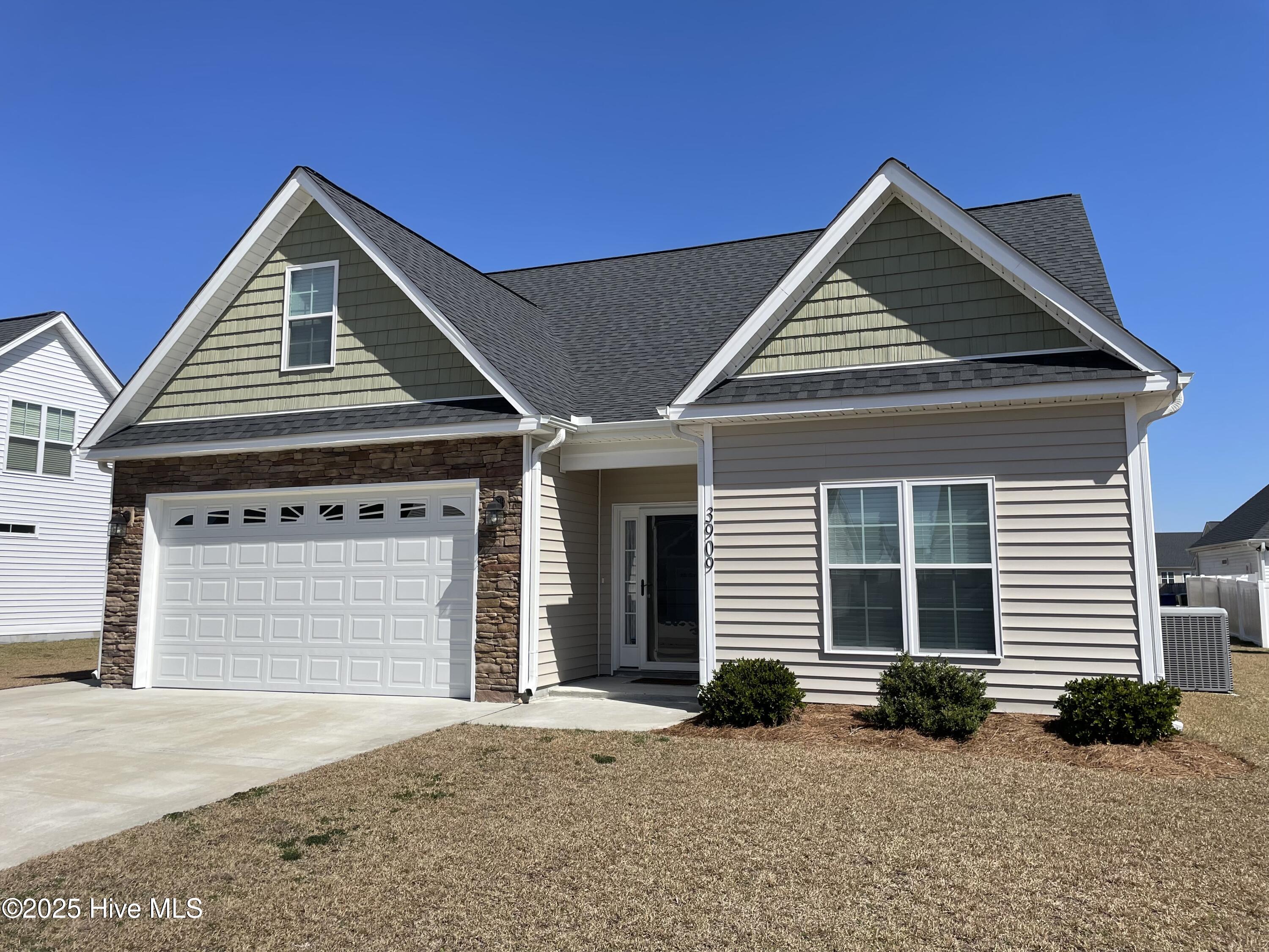3909 Pensacola Drive Property Photo