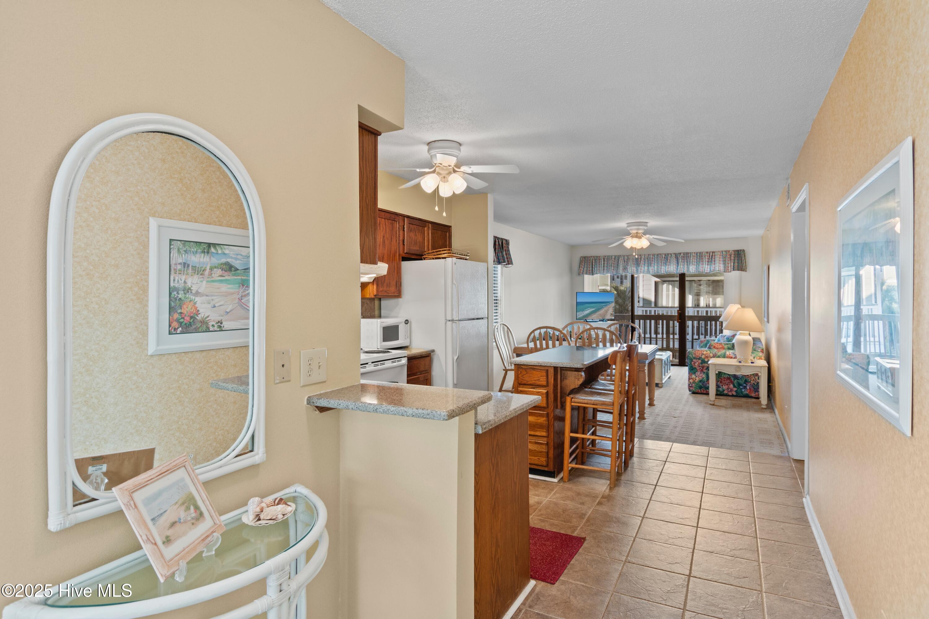 39 Ocean Isle West Boulevard W H-1 Property Photo 8