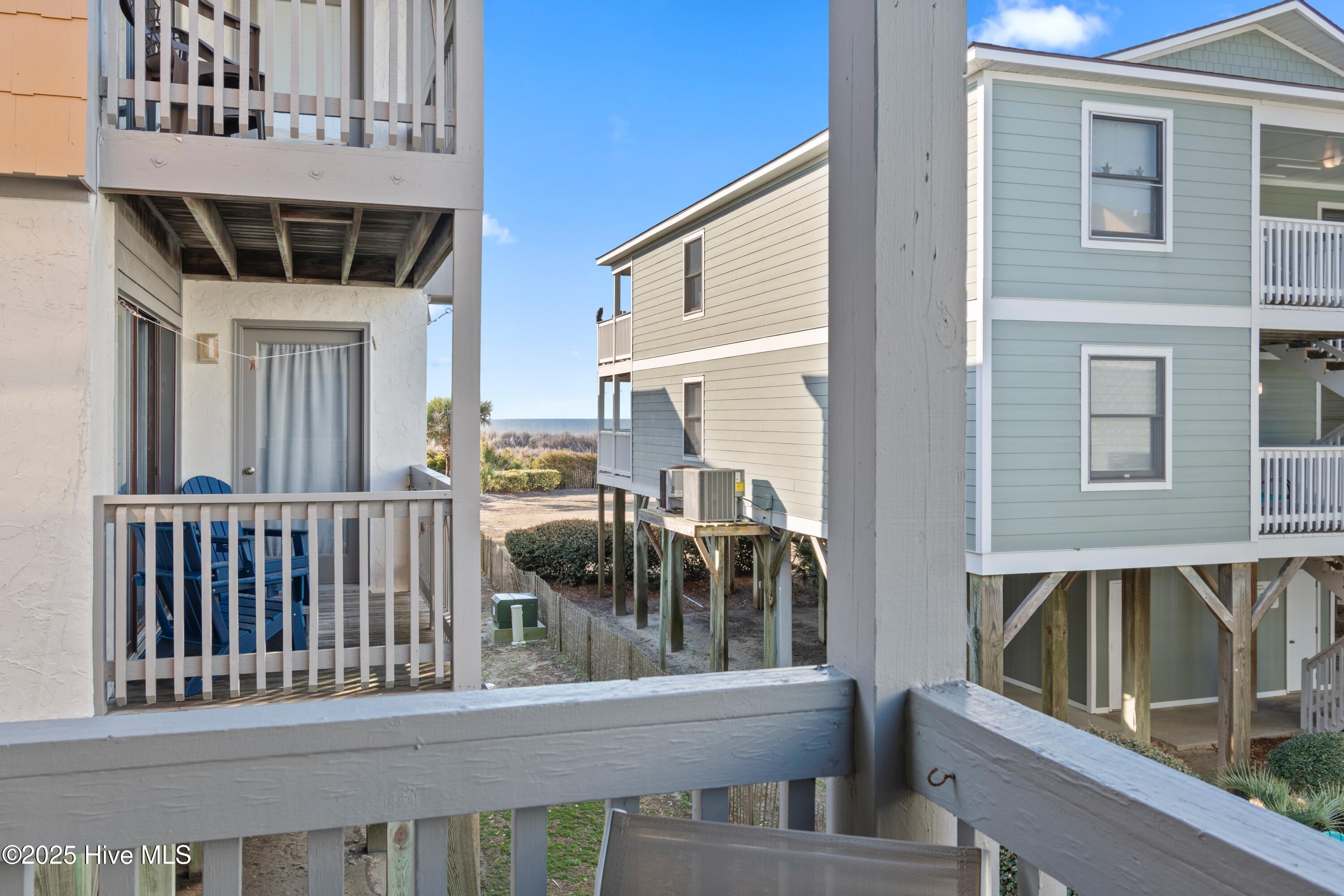 39 Ocean Isle West Boulevard W H-1 Property Photo 19
