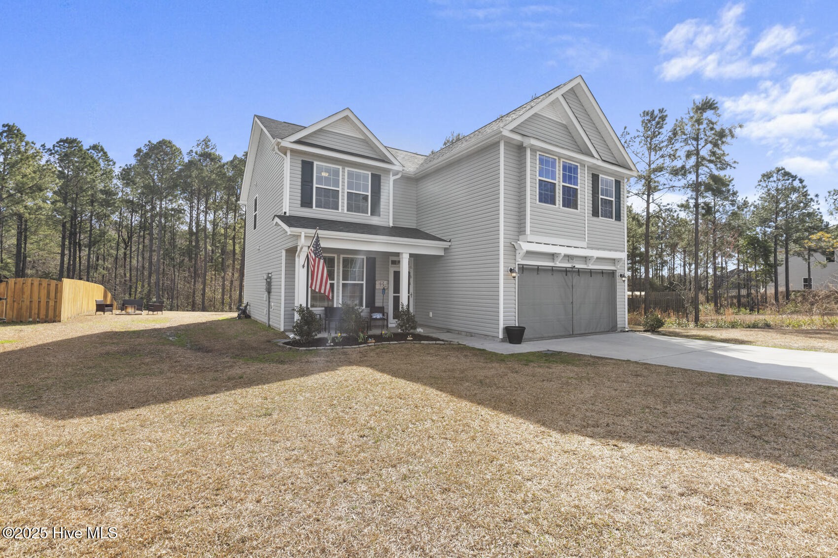 307 Neuse Drive Property Photo 2