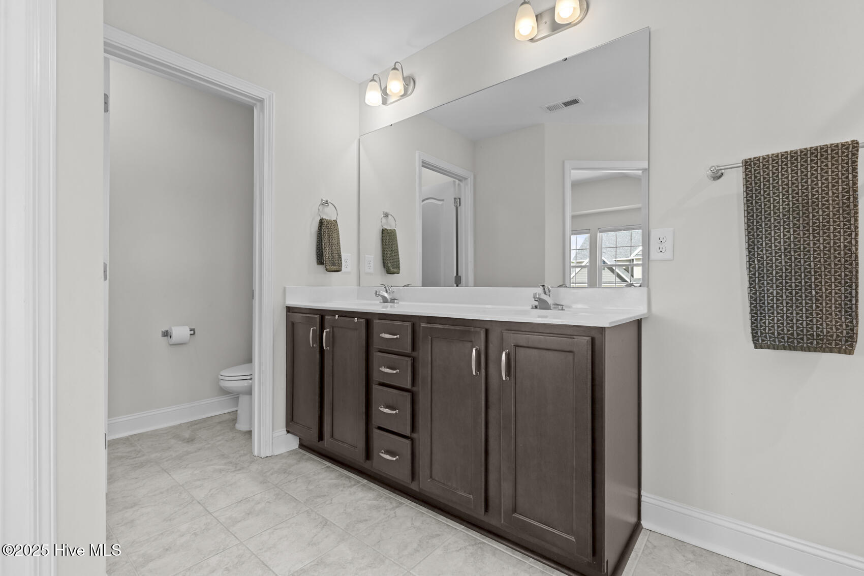 307 Neuse Drive Property Photo 20