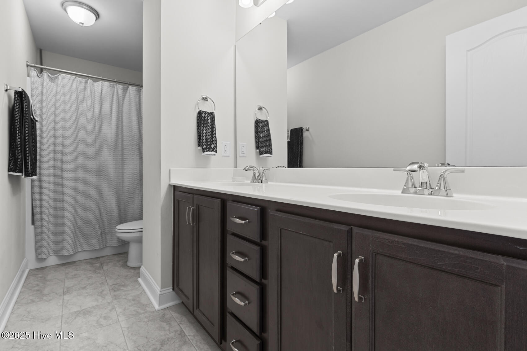 307 Neuse Drive Property Photo 23