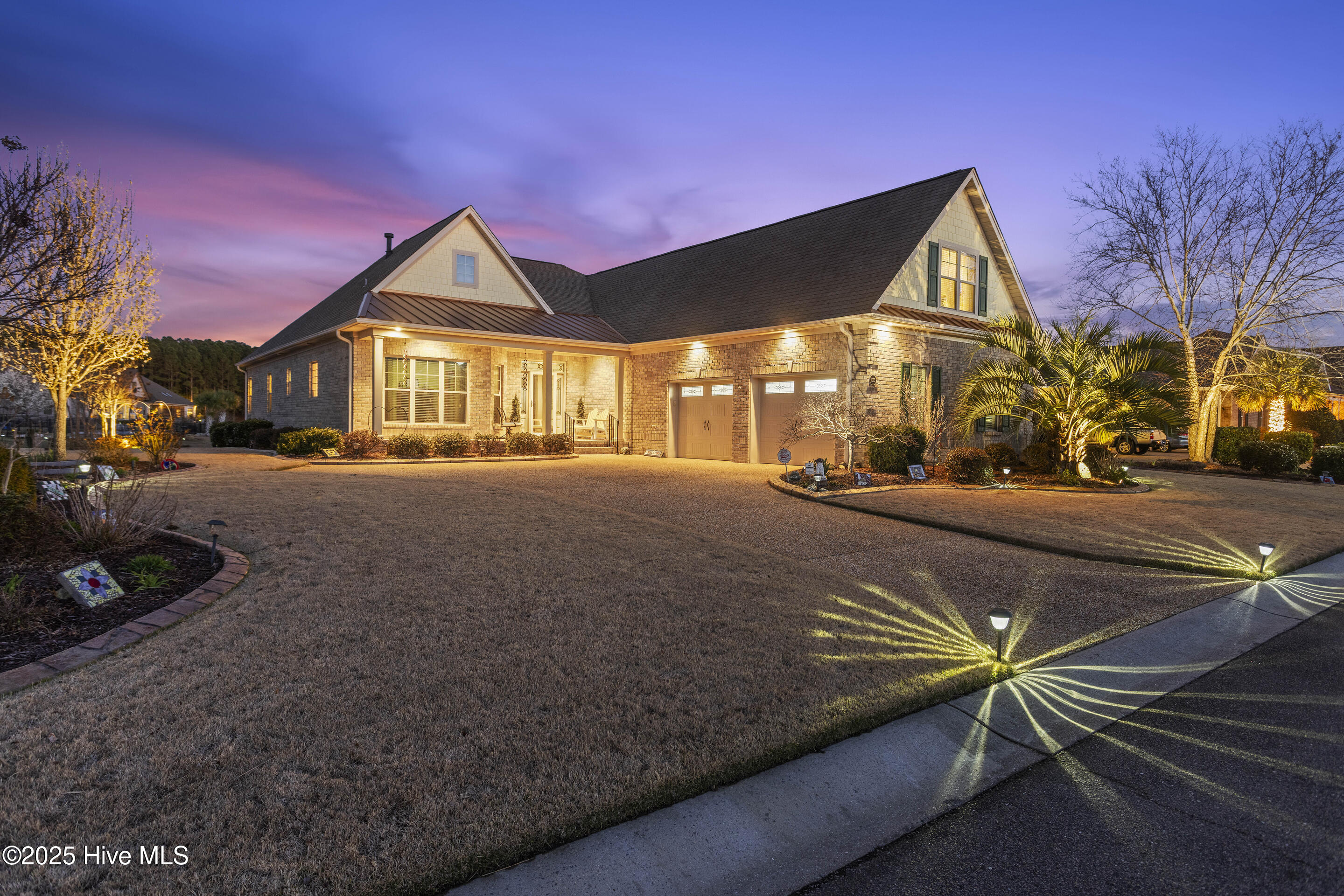 1013 Daybreak Court Property Photo 1