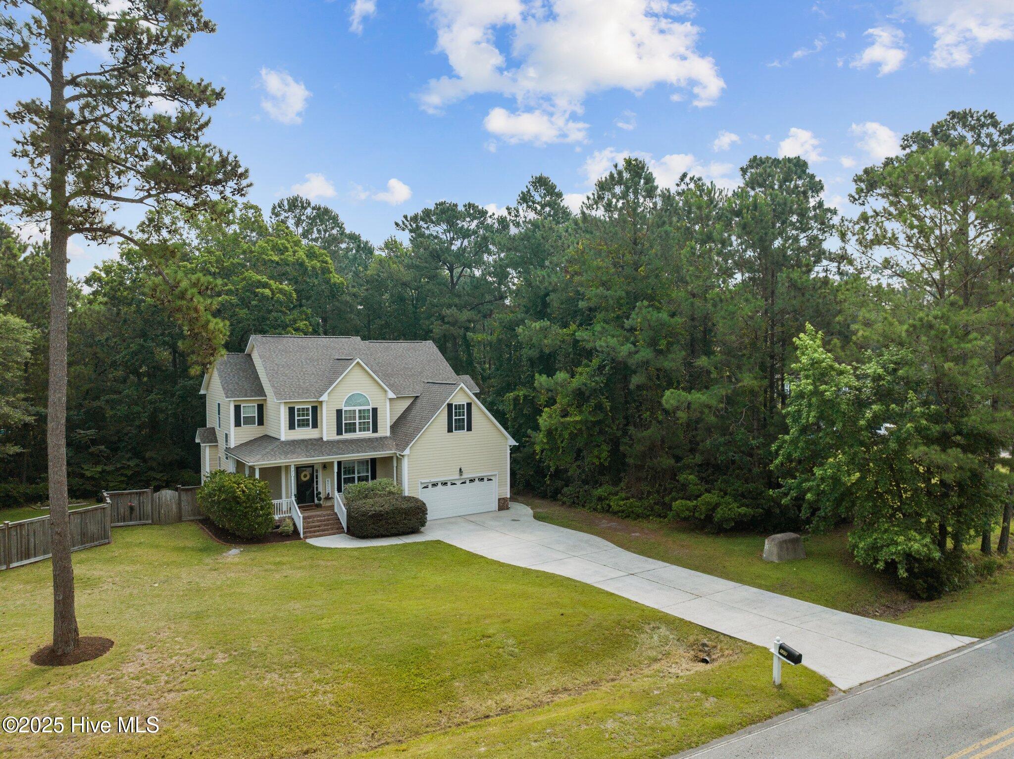 127 Headwaters Drive Property Photo 4