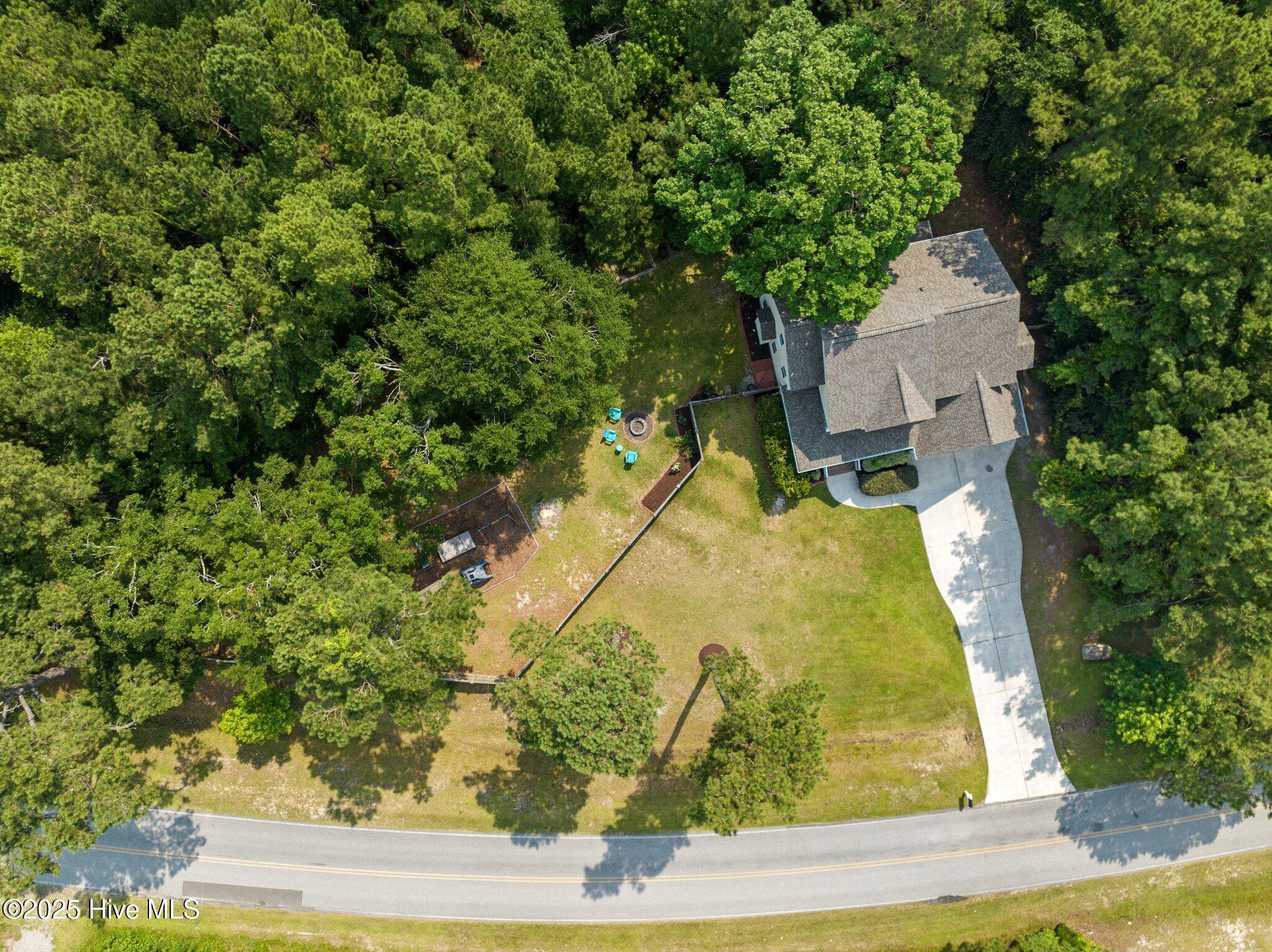 127 Headwaters Drive Property Photo 5