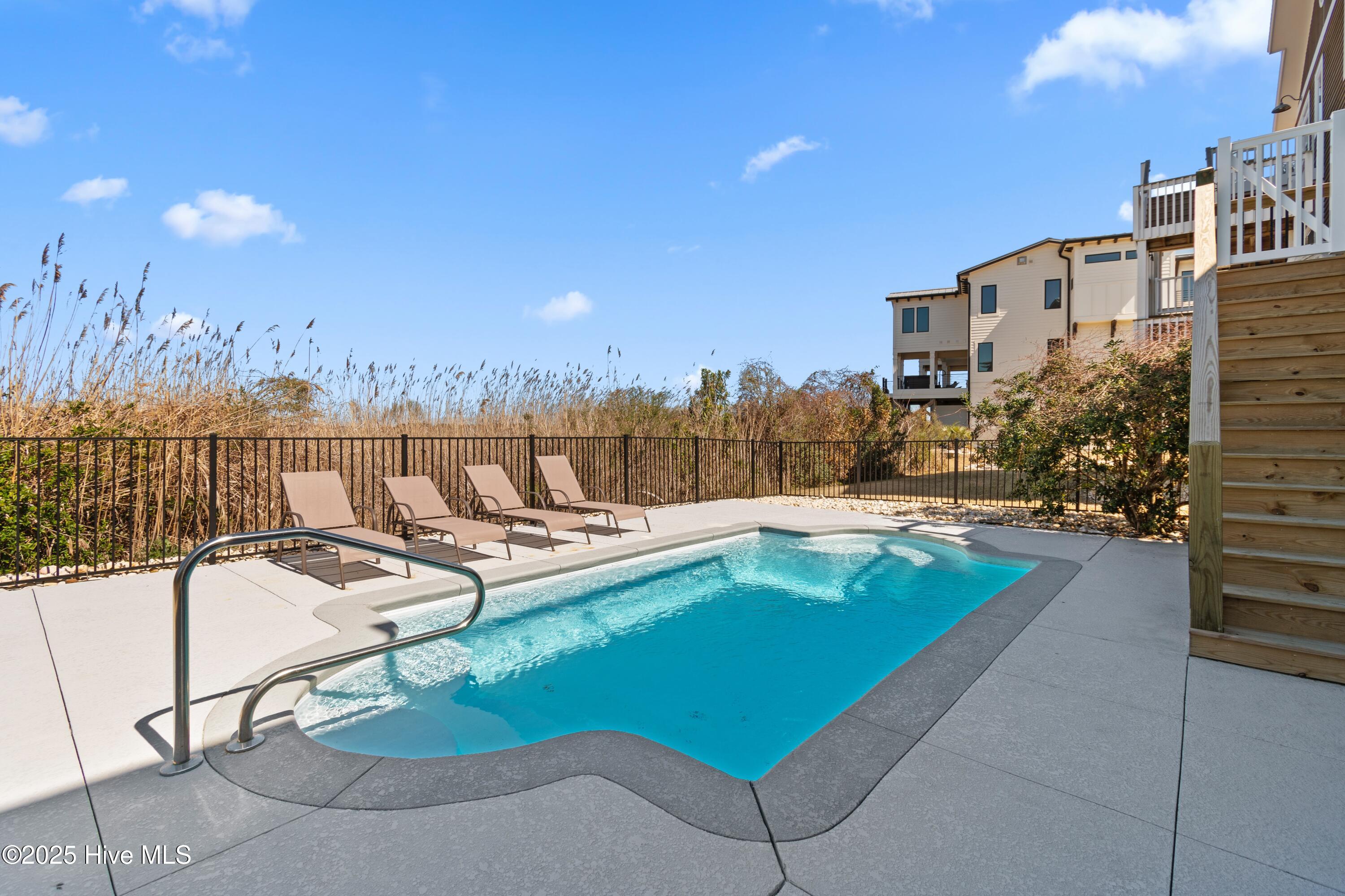 108 Caswell Beach Road Property Photo 4