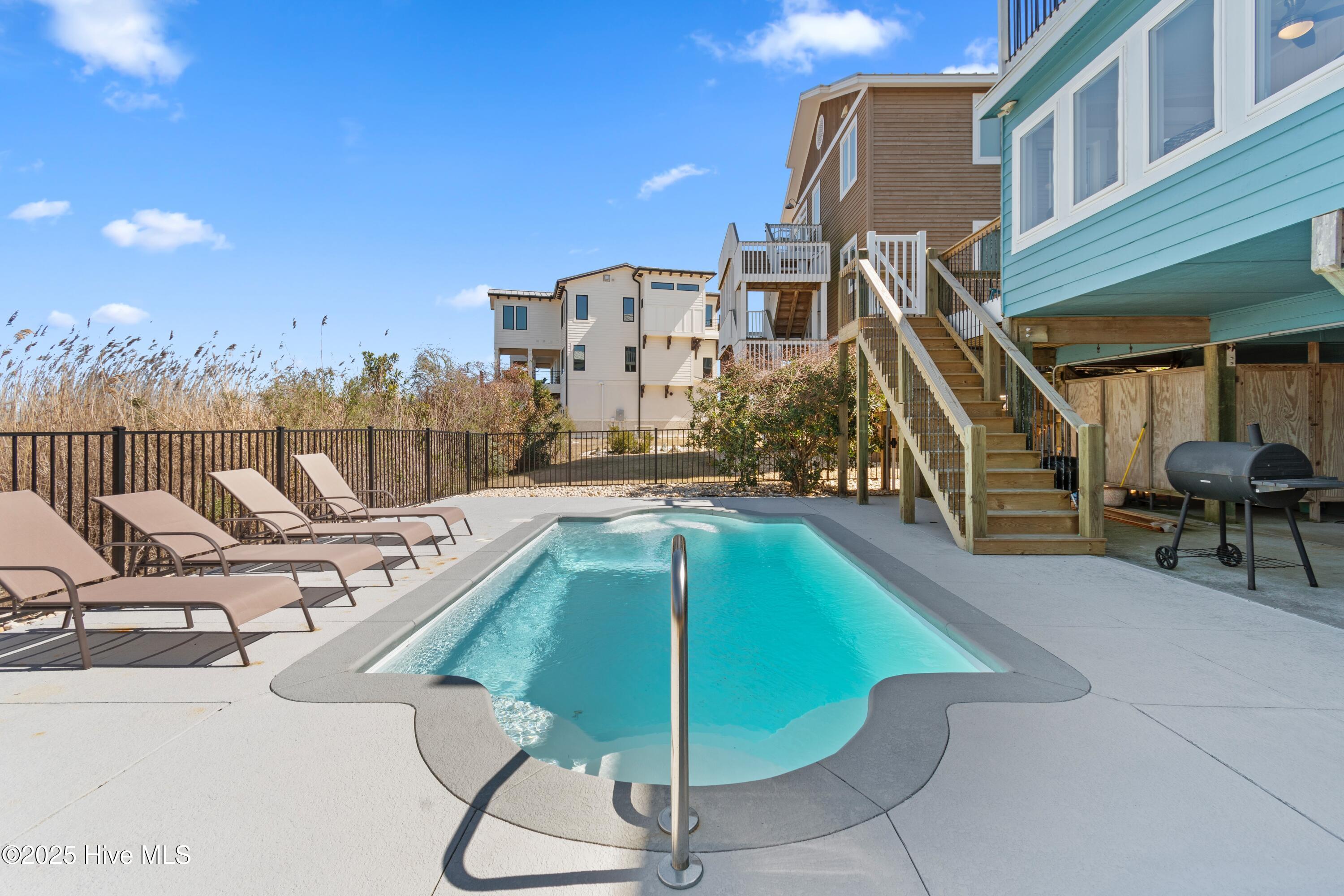 108 Caswell Beach Road Property Photo 5