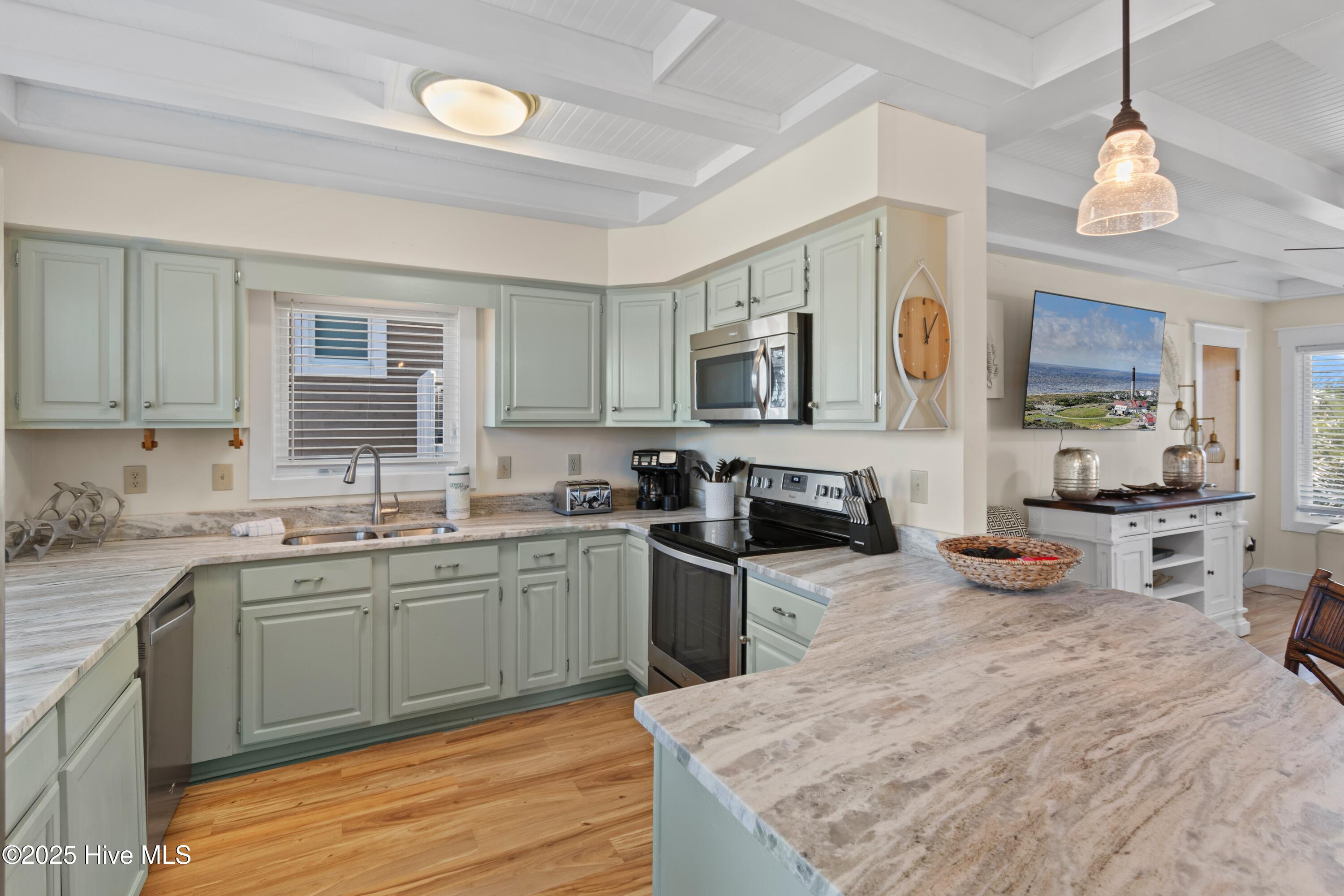 108 Caswell Beach Road Property Photo 17