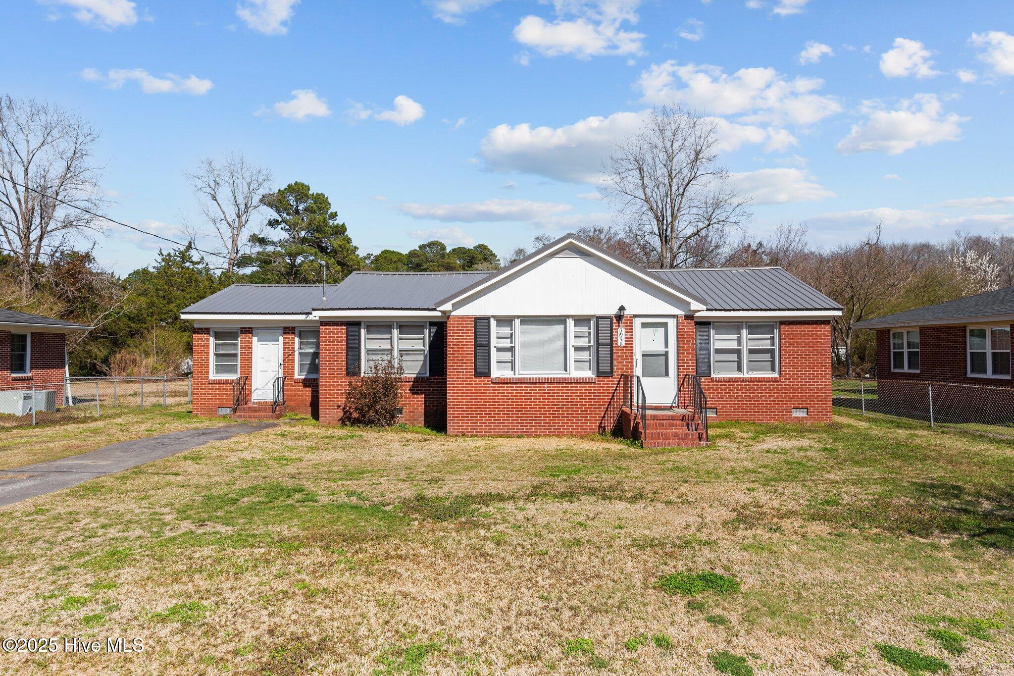3948 Morris Drive Property Photo