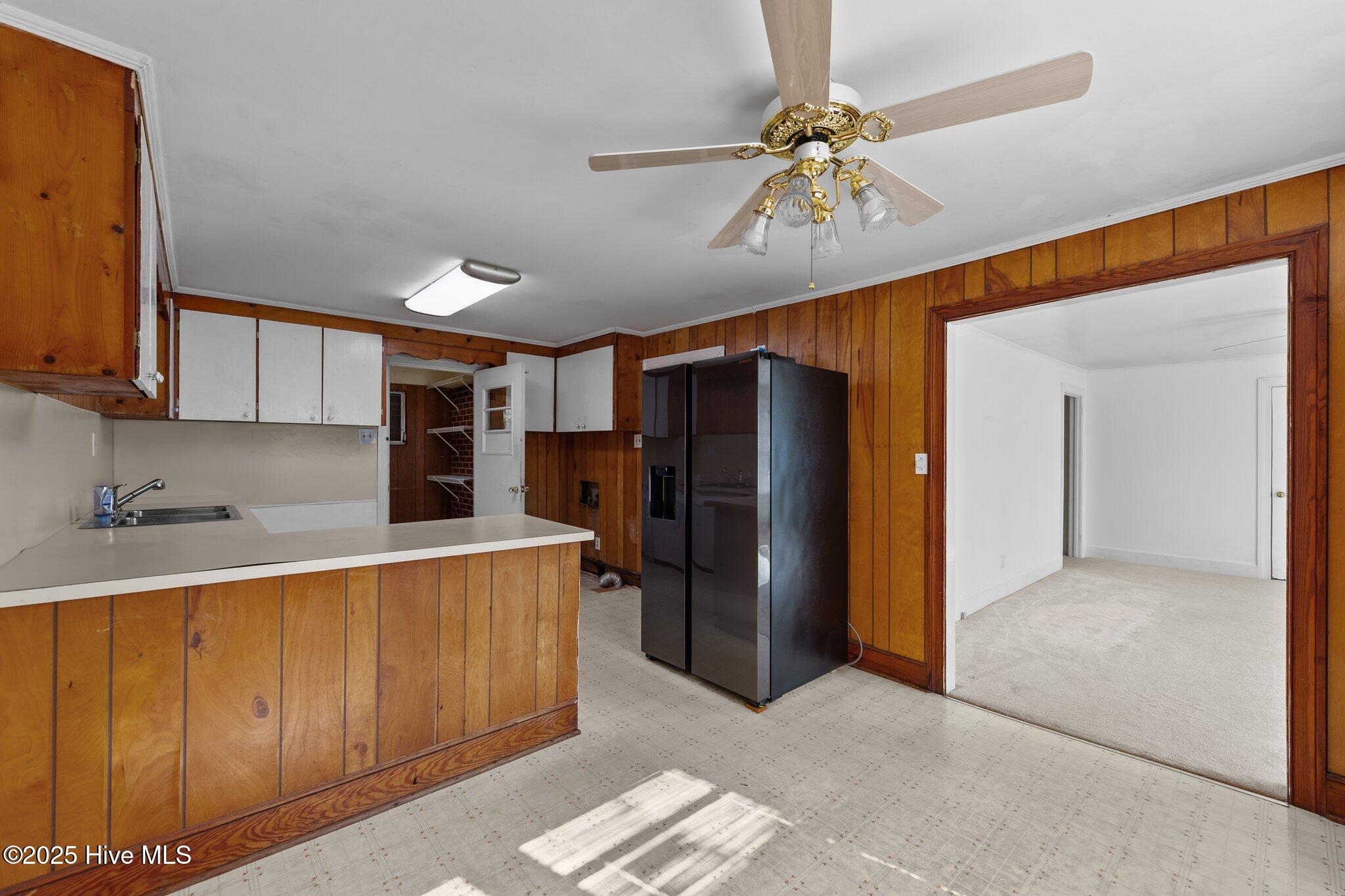 3948 Morris Drive Property Photo 9