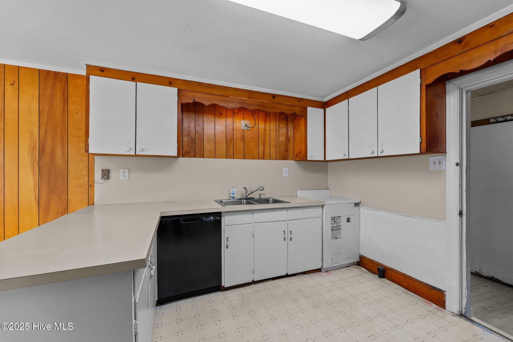 3948 Morris Drive Property Photo 11