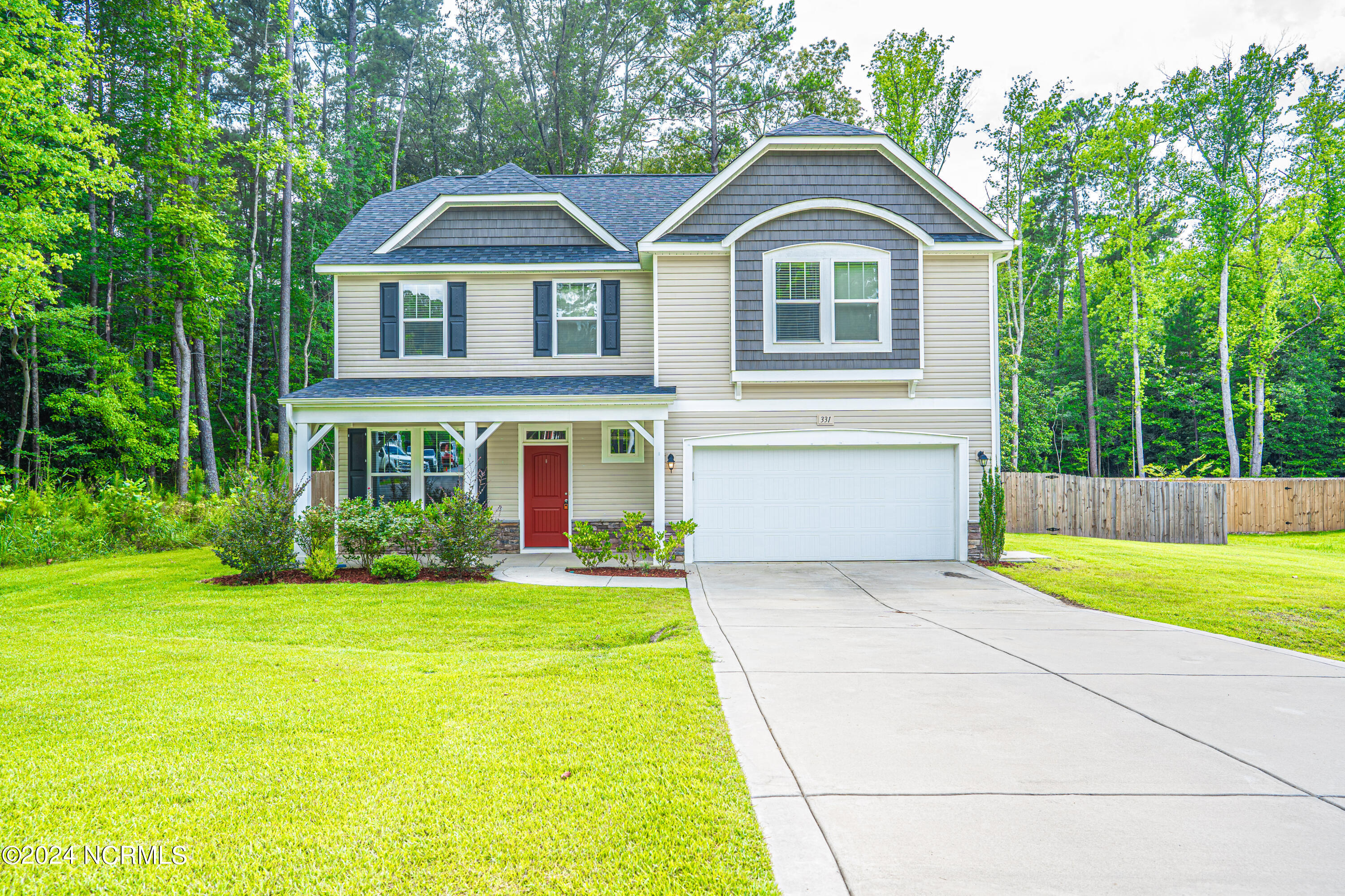 331 Glade Drive Property Photo