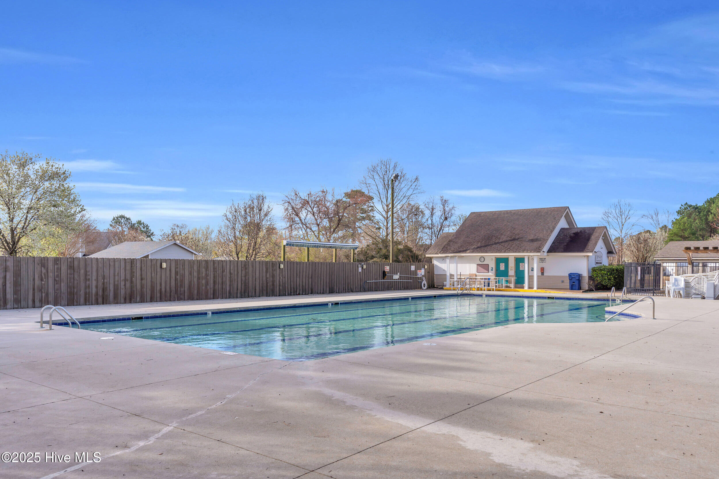 5323 Sun Coast Drive Property Photo 28