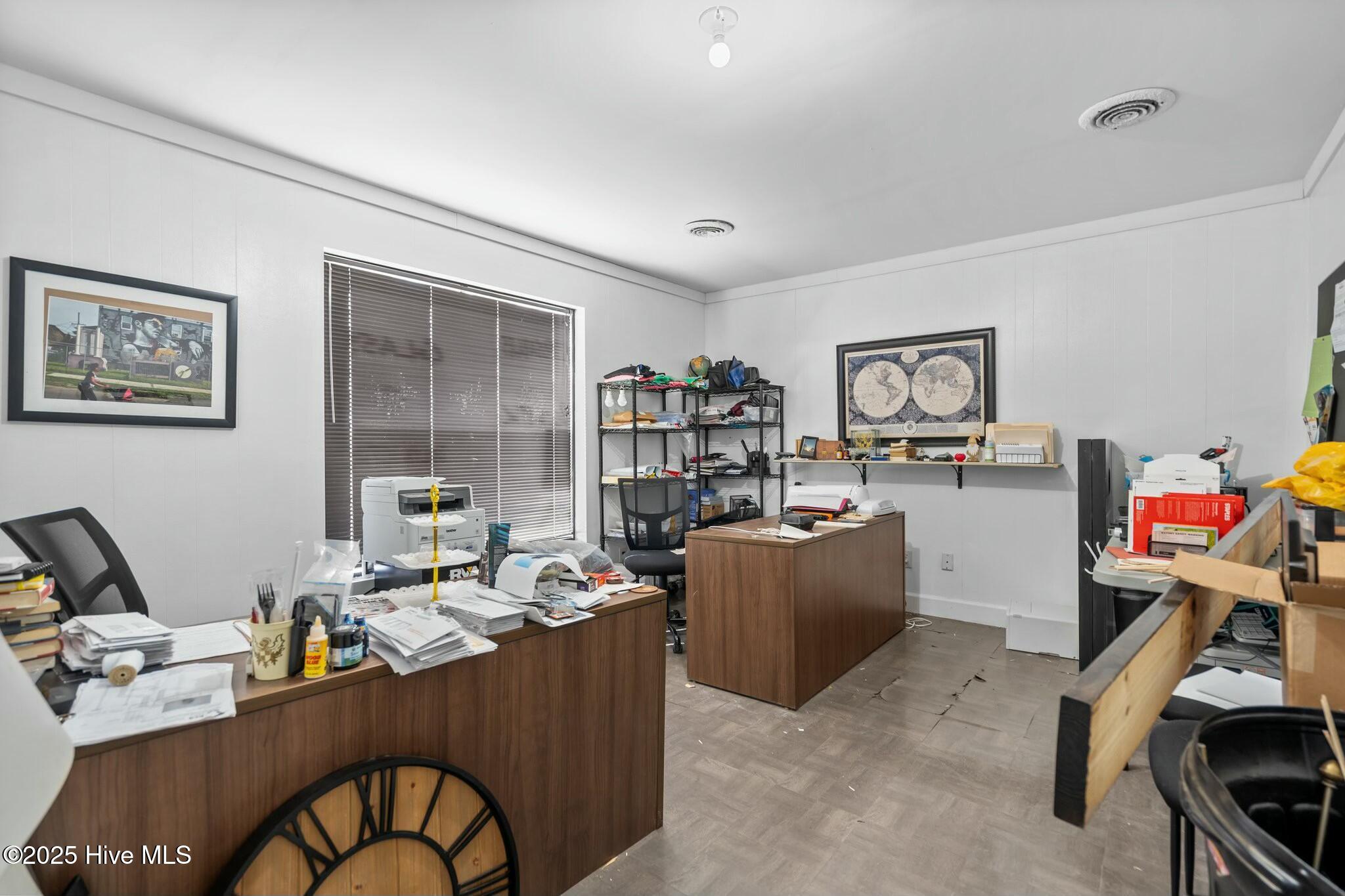 1028 S College Road Property Photo 13